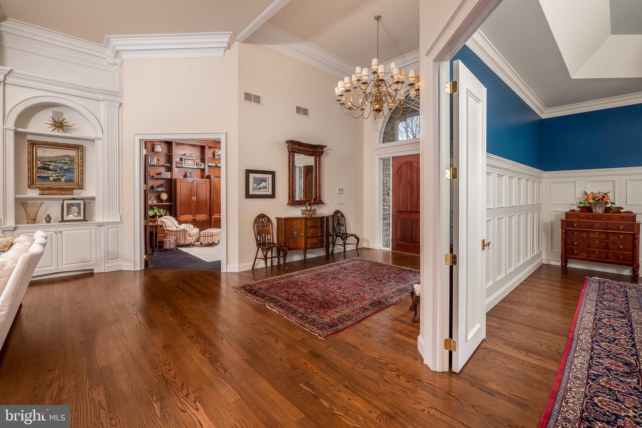 WEYHILL WOODS - Residential