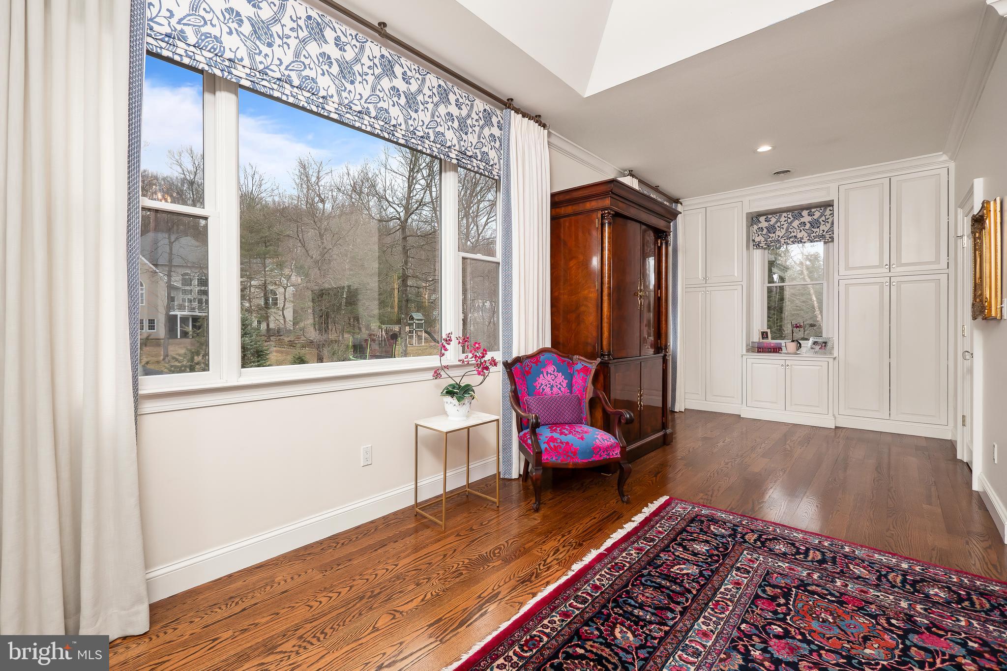 WEYHILL WOODS - Residential