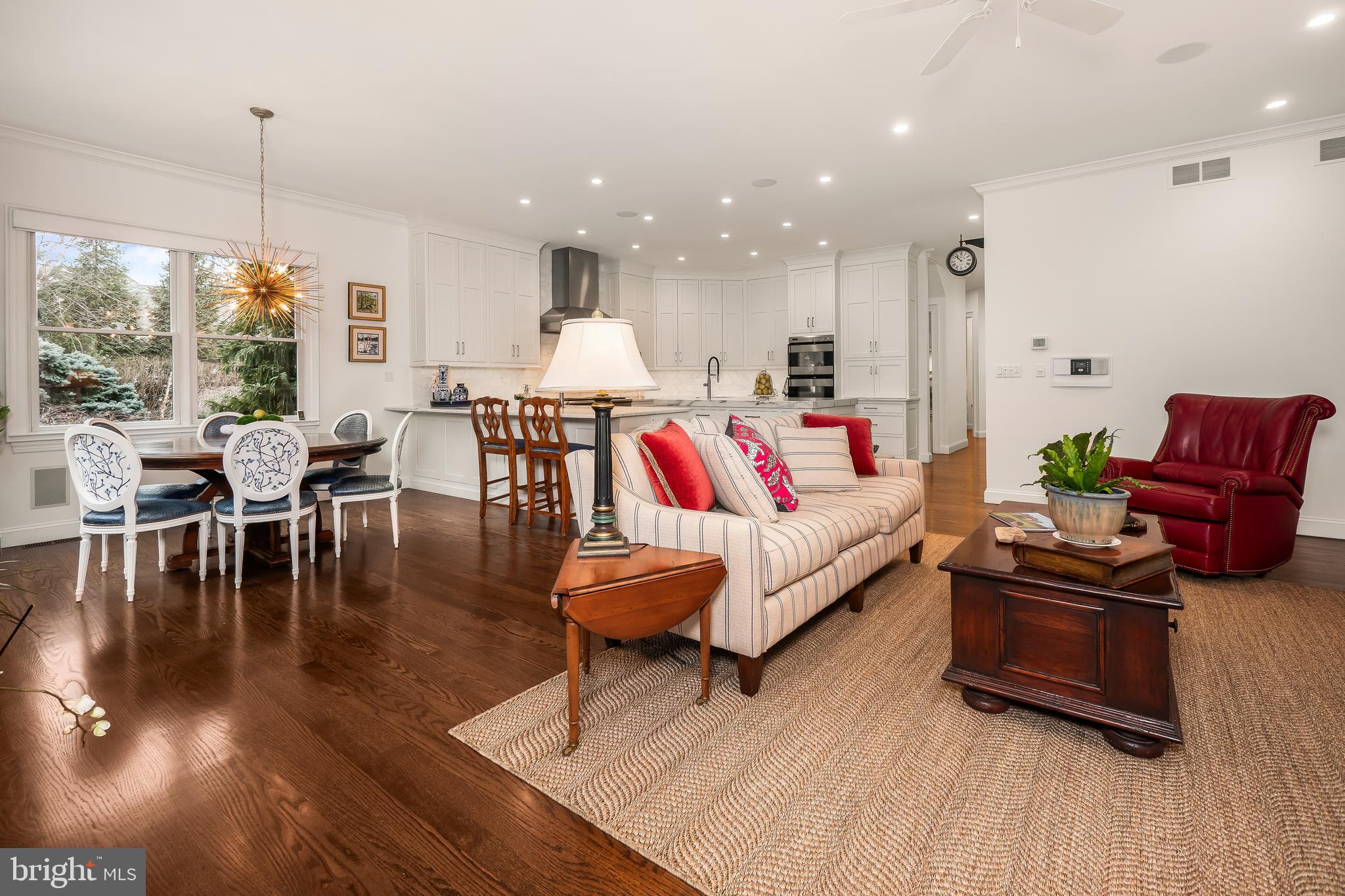 WEYHILL WOODS - Residential