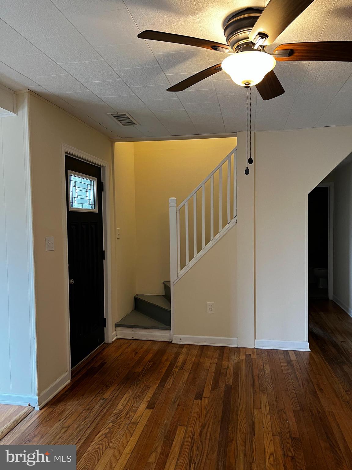 ELMWOOD - Residential Lease