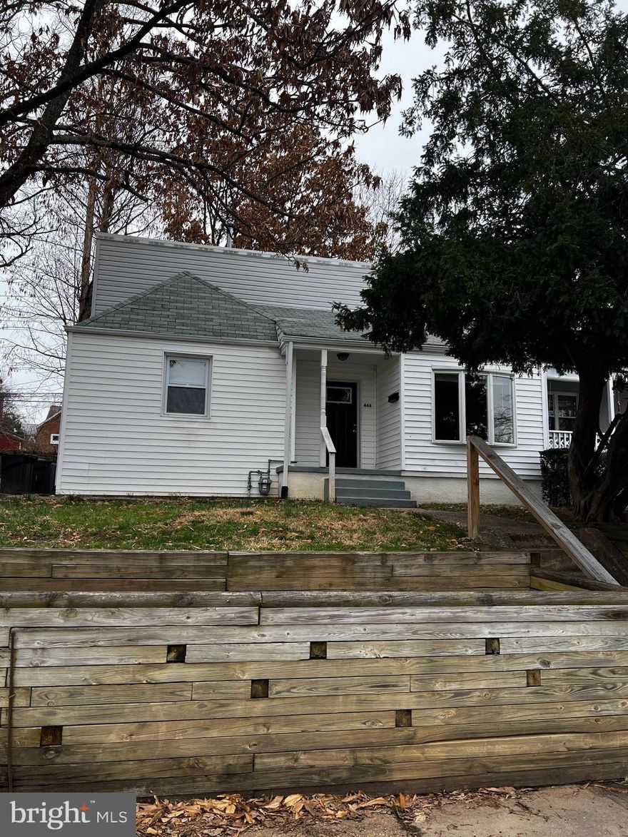 Beautiful semi-detached home available for rent.  Two bedrooms downstairs and two extra large bedrooms upstairs, each level has a full bathroom.  Both of the bathrooms have been remodeled.  Large bump out on back of the home that can be used as a living room/sun room or a large dining area, it's up to you!  Wood backyard deck and fully fenced yard.  Most pets welcome, see agent for breed restriction, $250 cat or $500 dog non-refundable pet fee for the term of the lease. $38 application fee for each tenant over 18, non-smoking. Only accepting online applications through RentSpree.