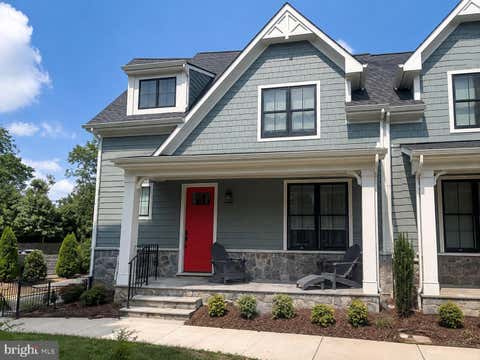 Photo of 111 Courthouse Road SW #6, VIENNA, VA 22180 (MLS # VAFX2337010)