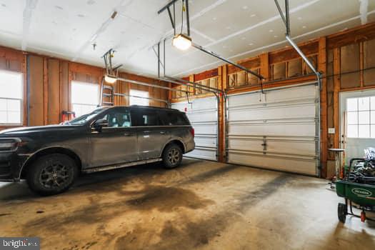 AVON BEND - Residential