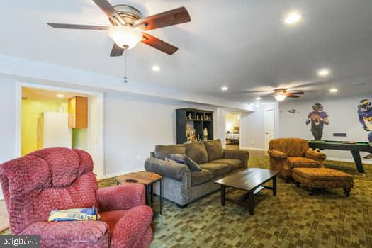 AVON BEND - Residential