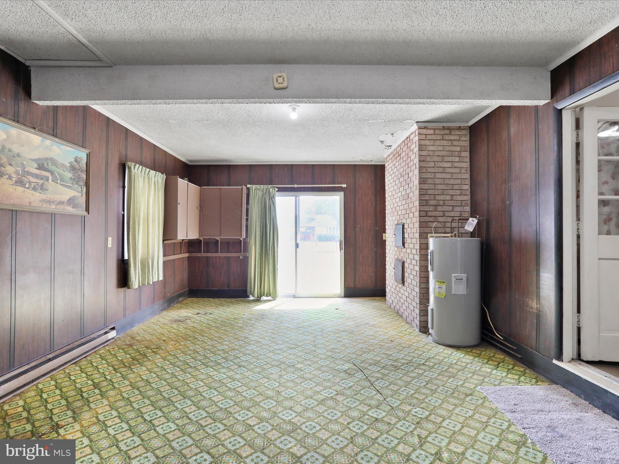 SKY-LIN PARK - Residential