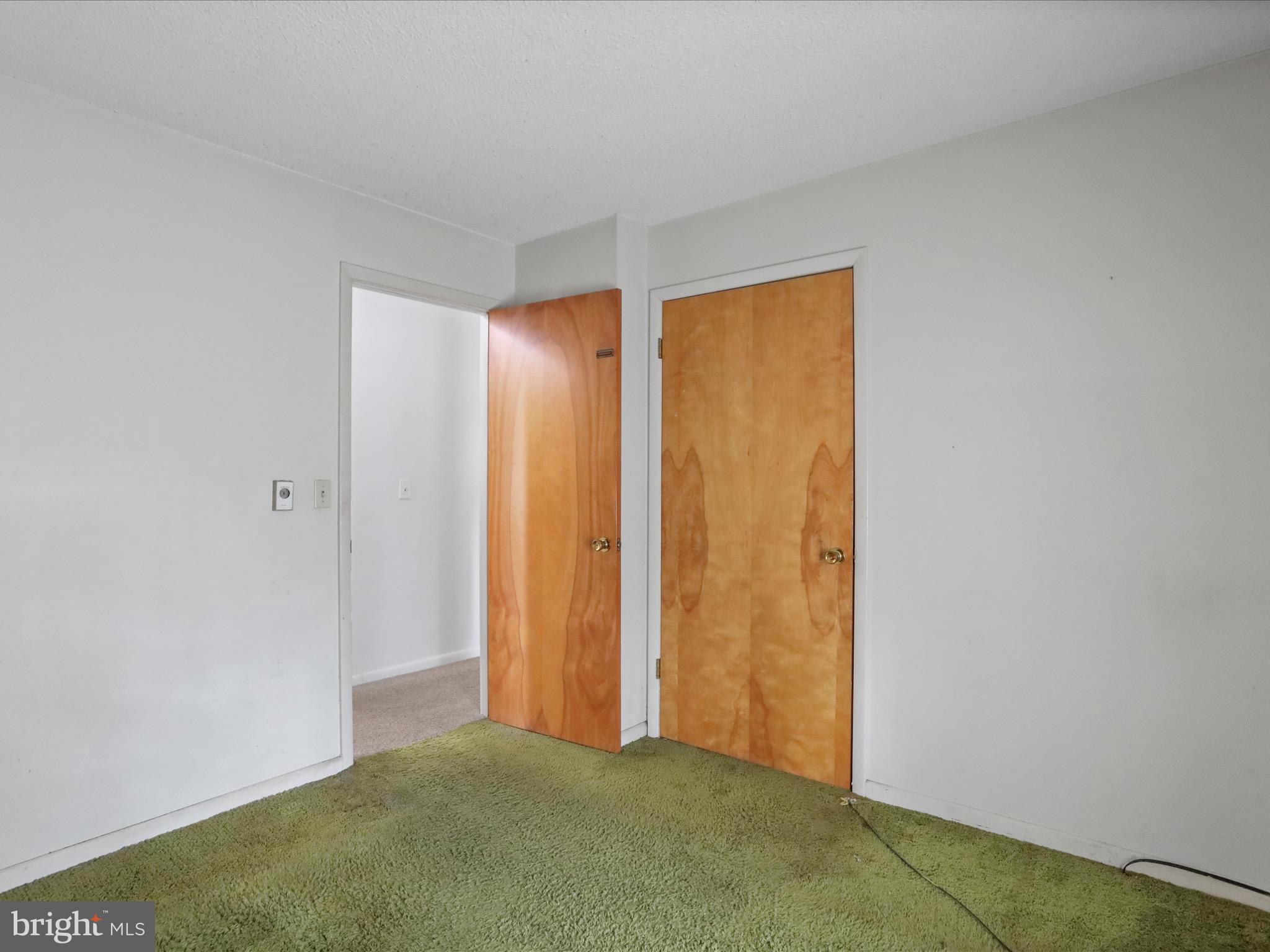 SKY-LIN PARK - Residential