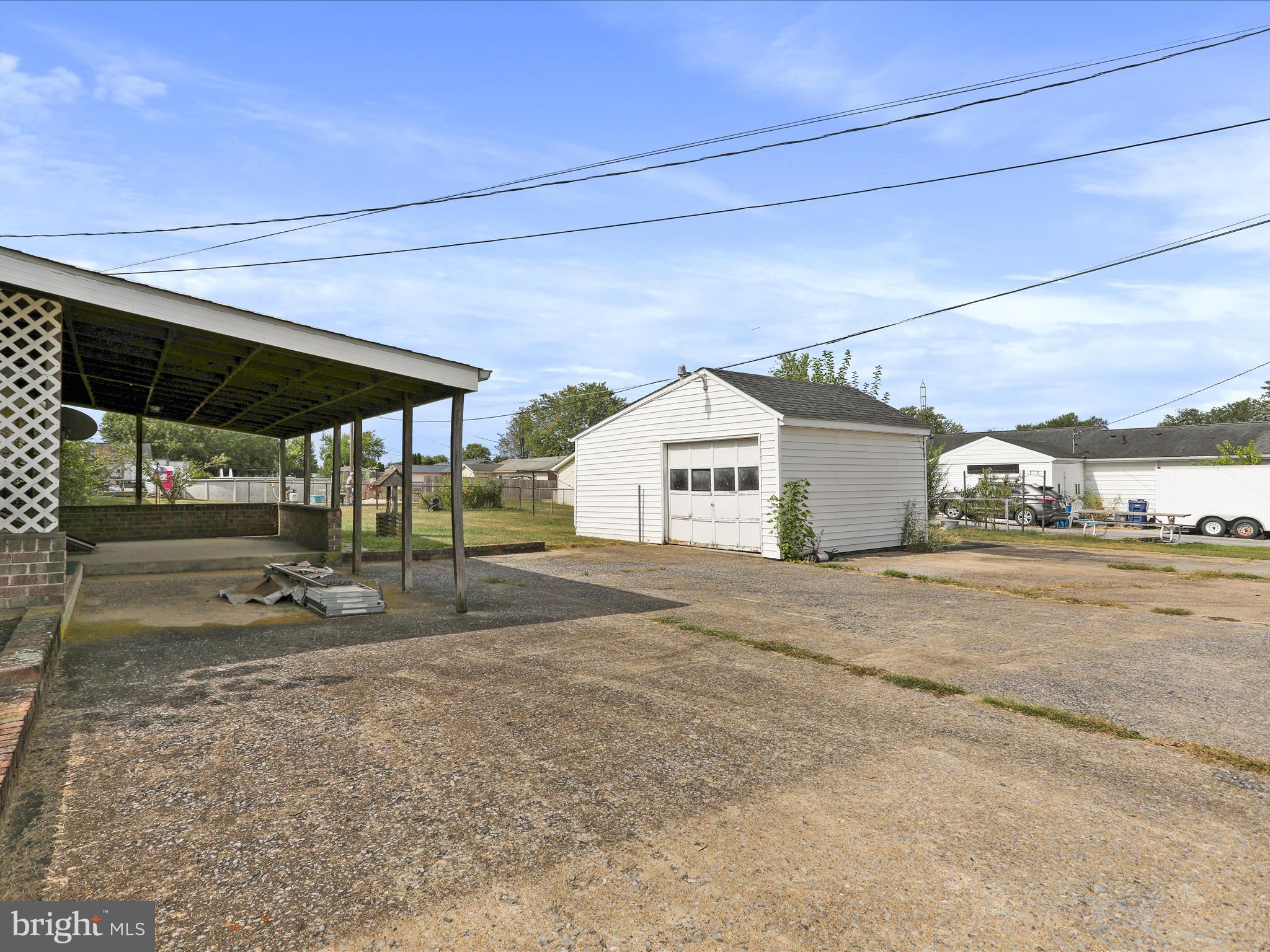 SKY-LIN PARK - Residential