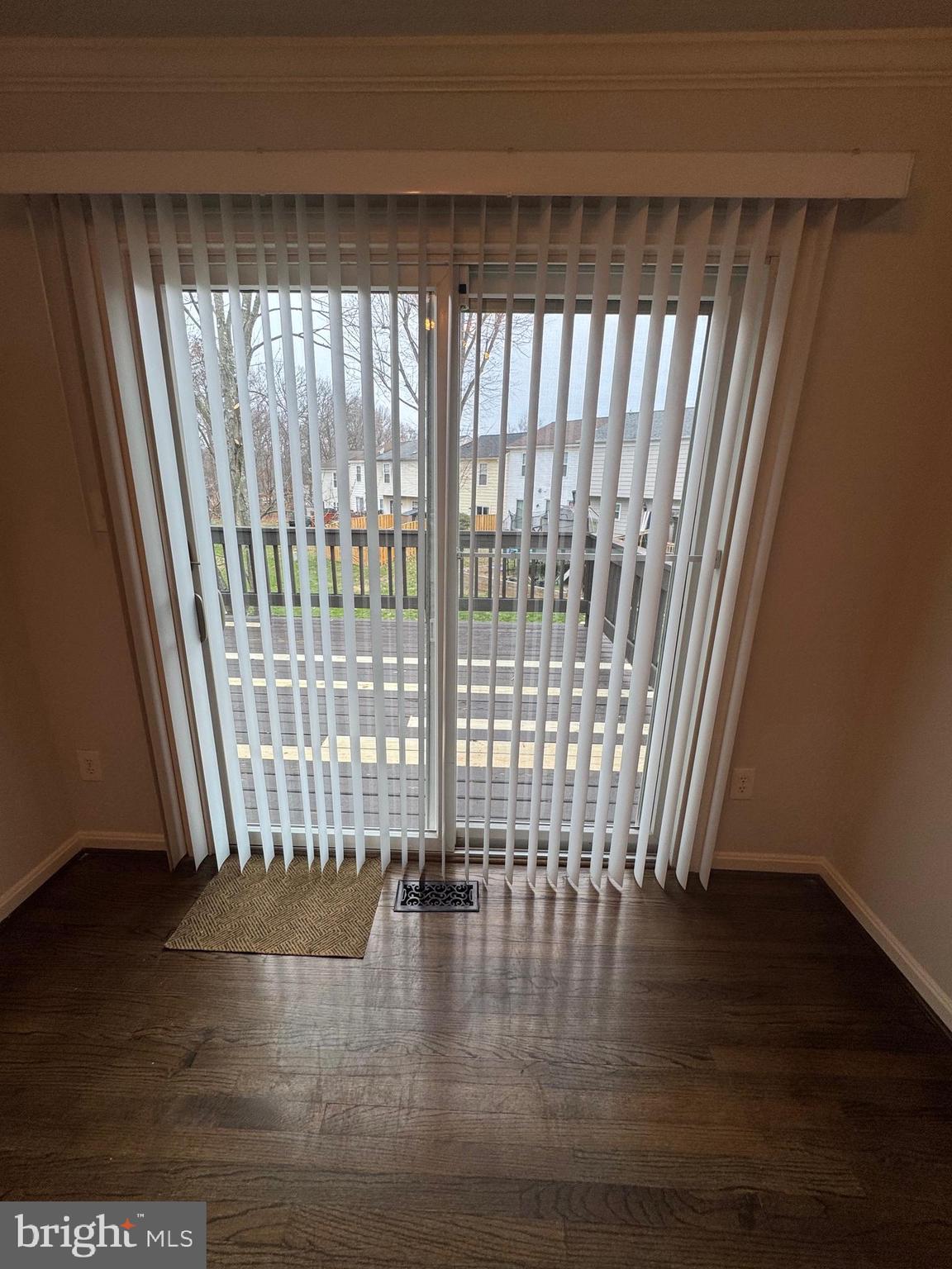 LAKE RIDGE - Residential Lease