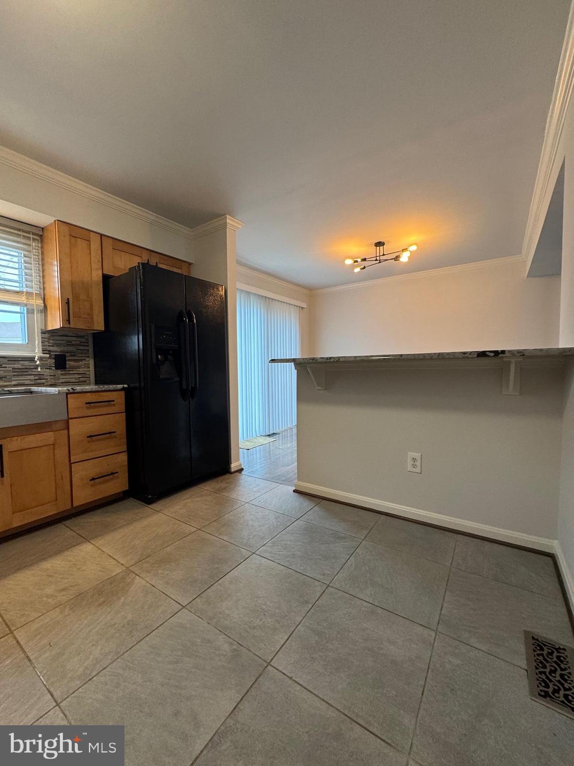 LAKE RIDGE - Residential Lease