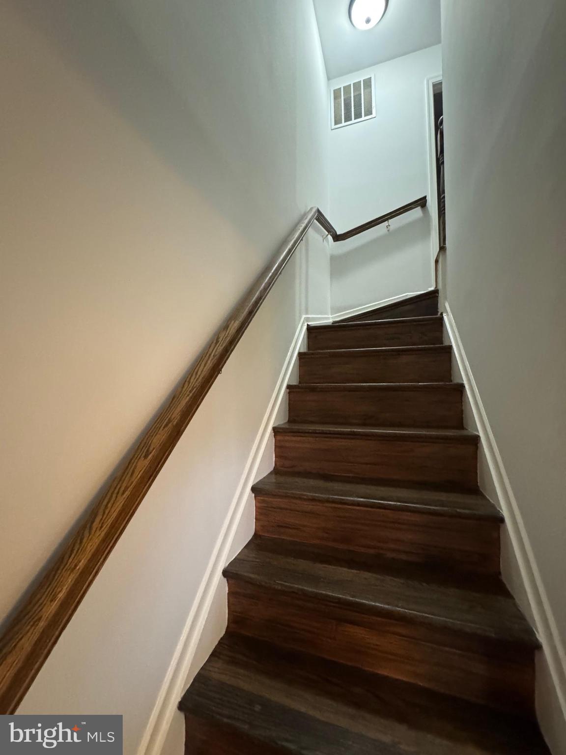 LAKE RIDGE - Residential Lease