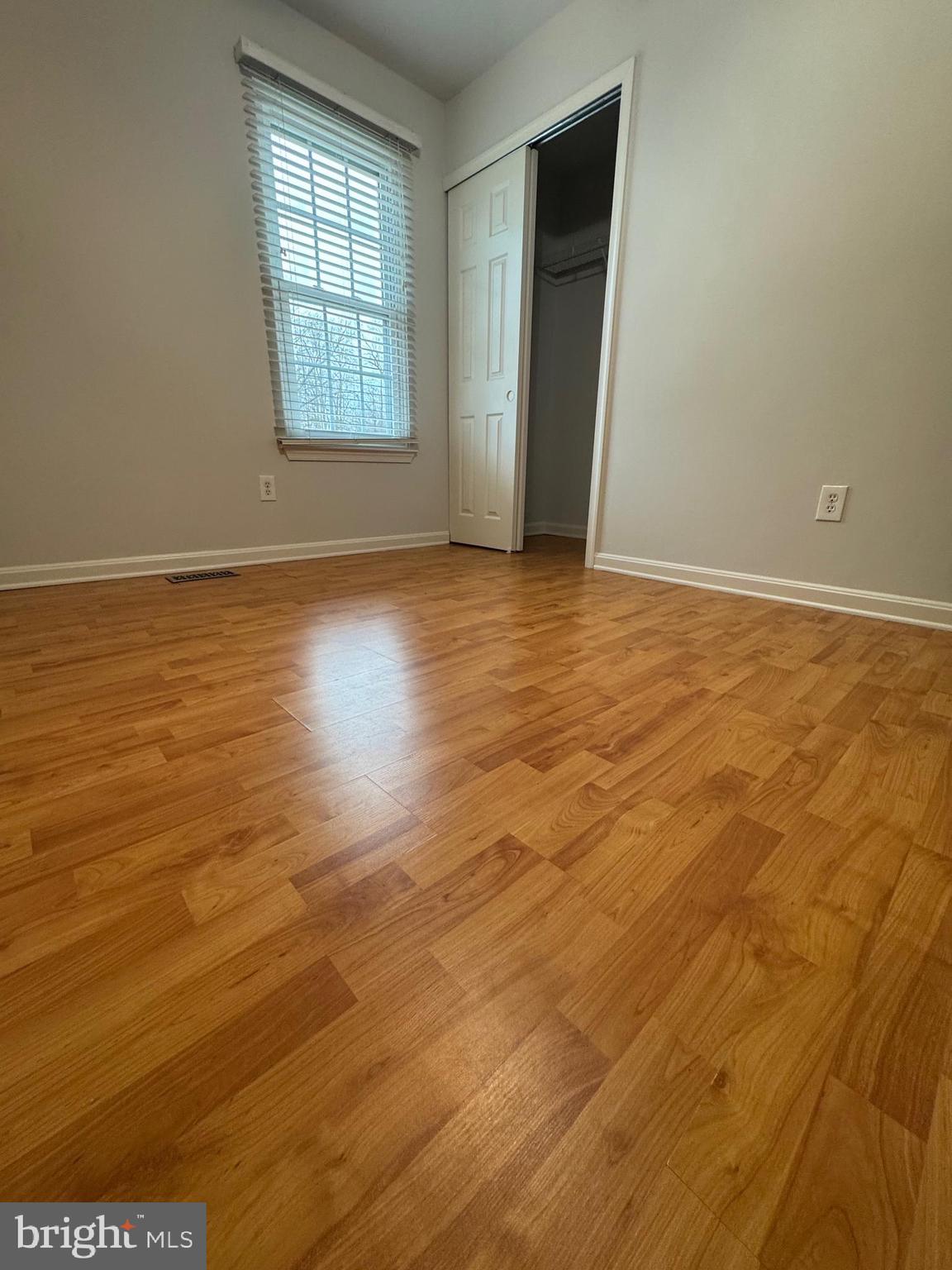 LAKE RIDGE - Residential Lease