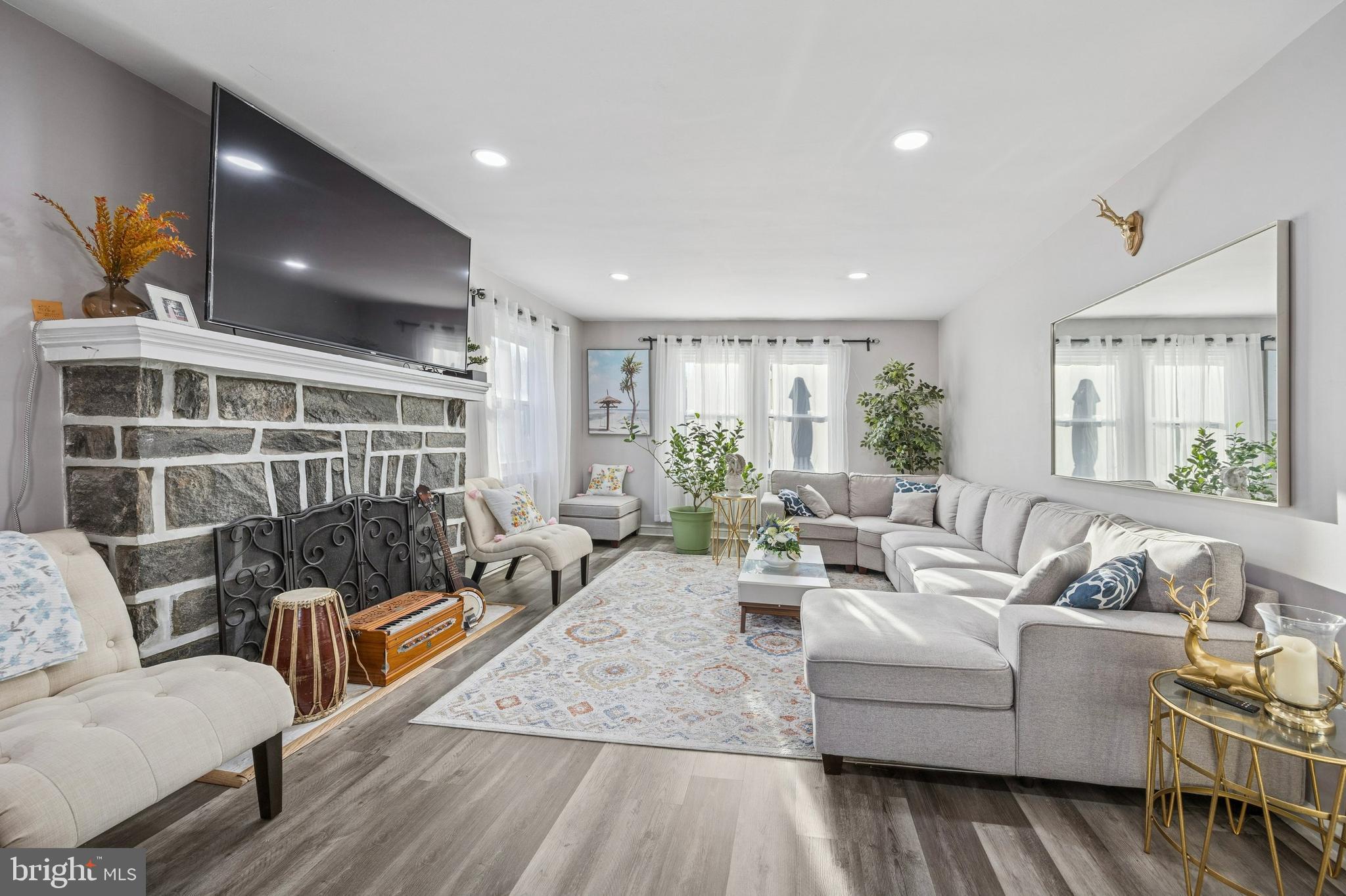 ARONIMINK - Residential