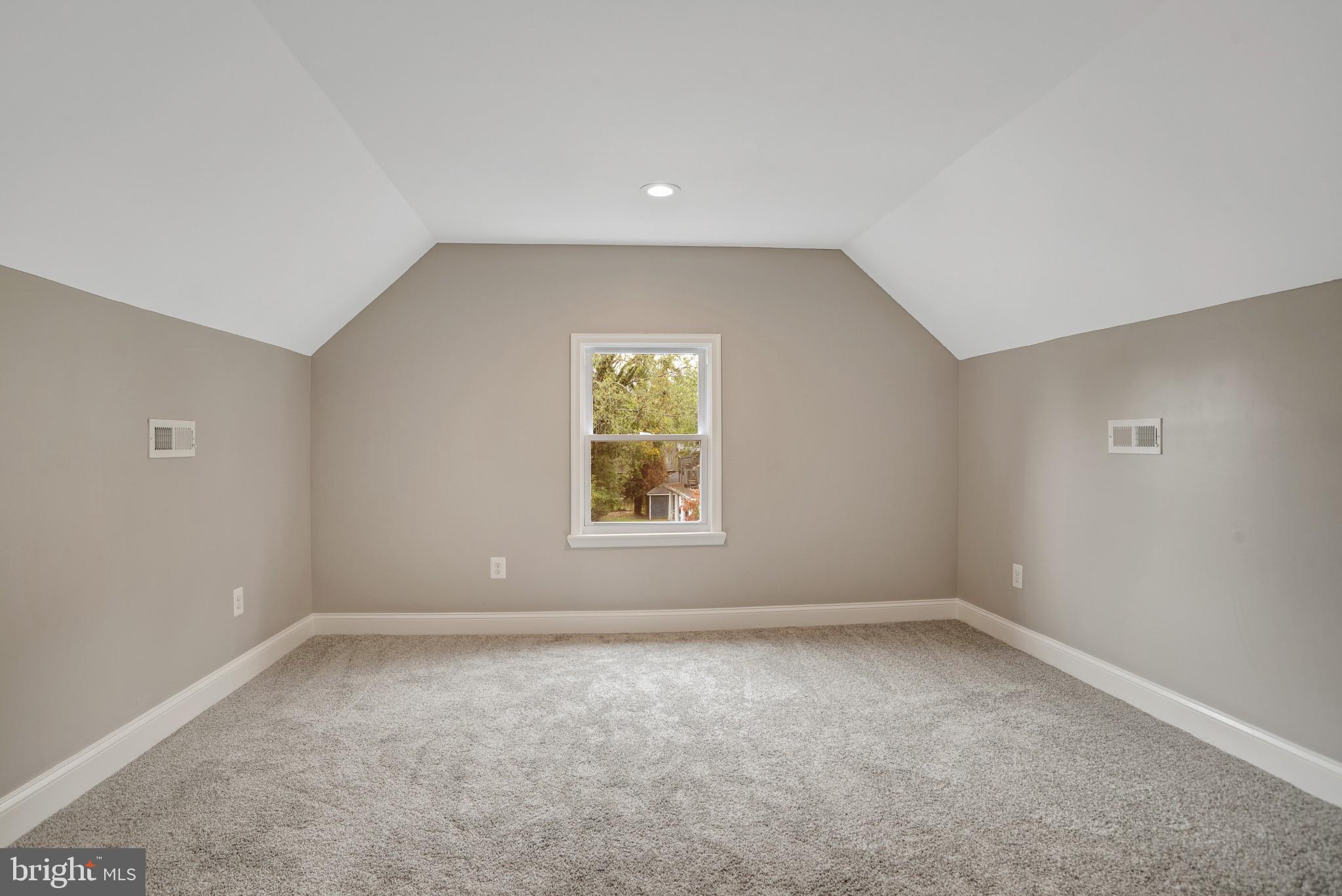 WEST ARLINGTON - Residential