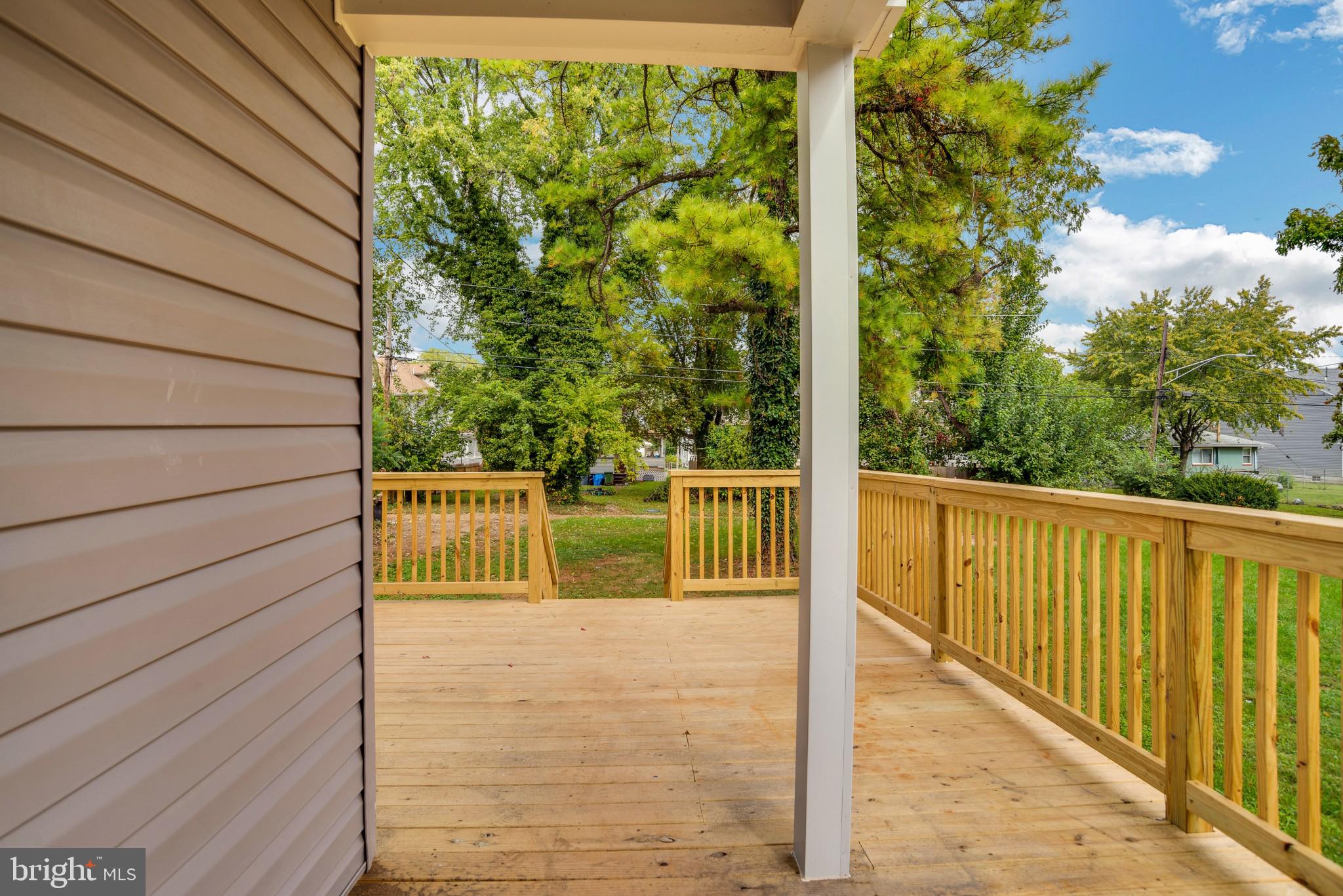 WEST ARLINGTON - Residential