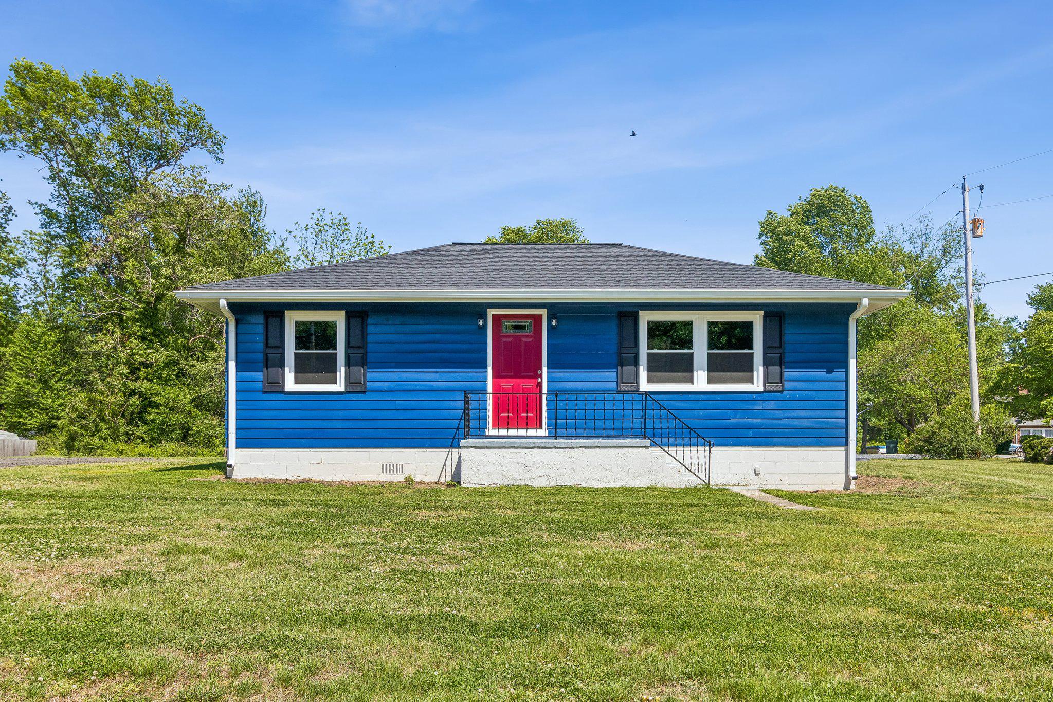 KNOTTS-WEST GLYMONT - Residential