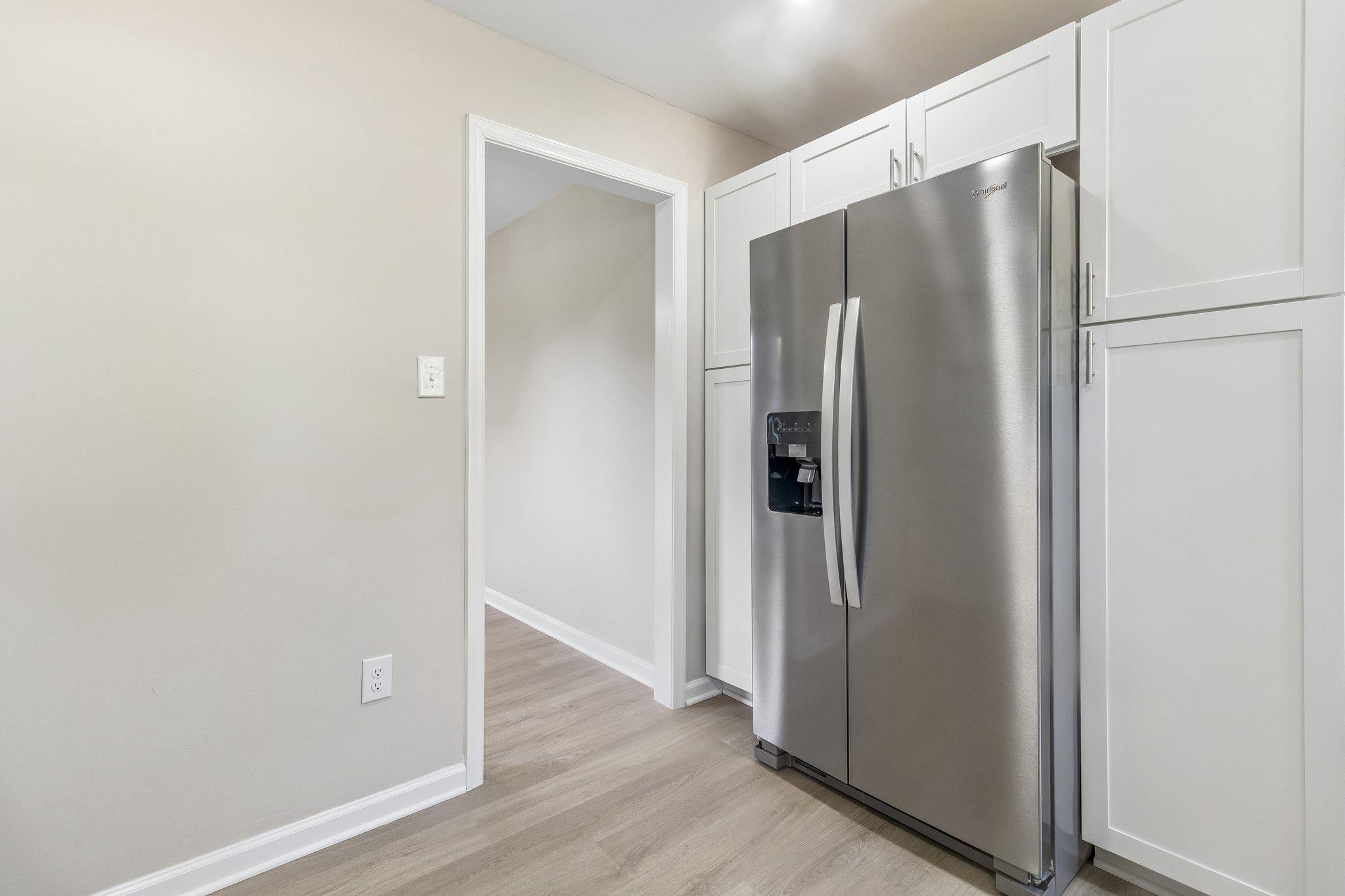 KNOTTS-WEST GLYMONT - Residential