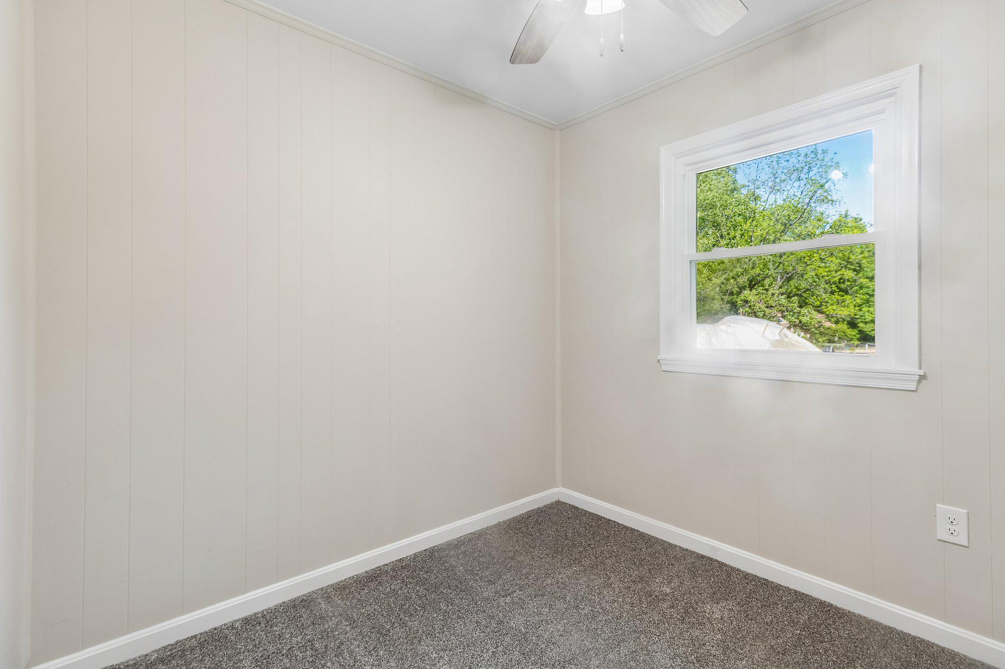 KNOTTS-WEST GLYMONT - Residential