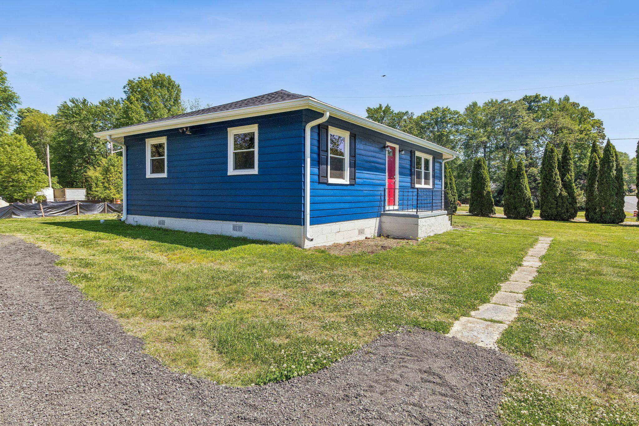 KNOTTS-WEST GLYMONT - Residential