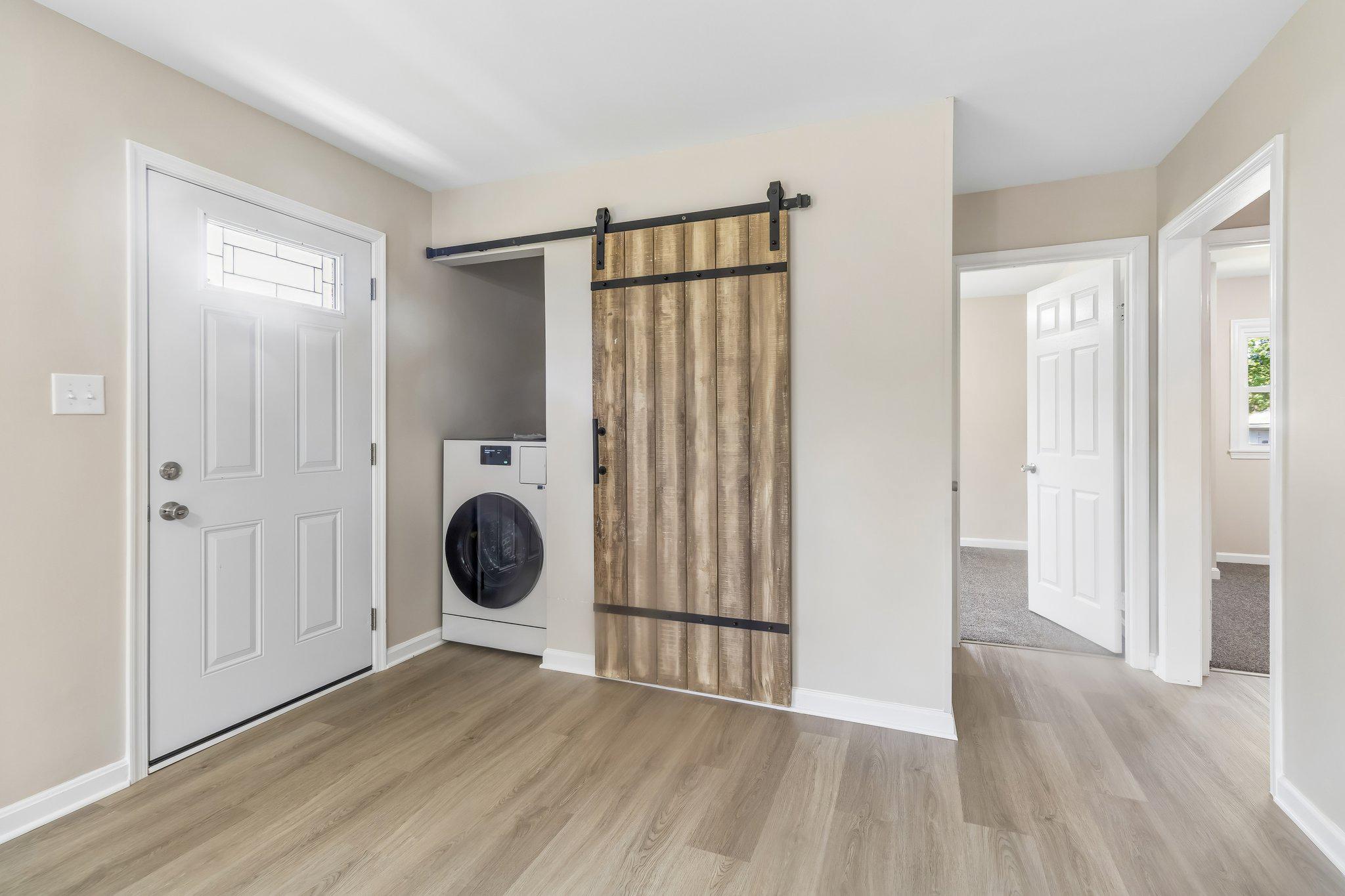 KNOTTS-WEST GLYMONT - Residential
