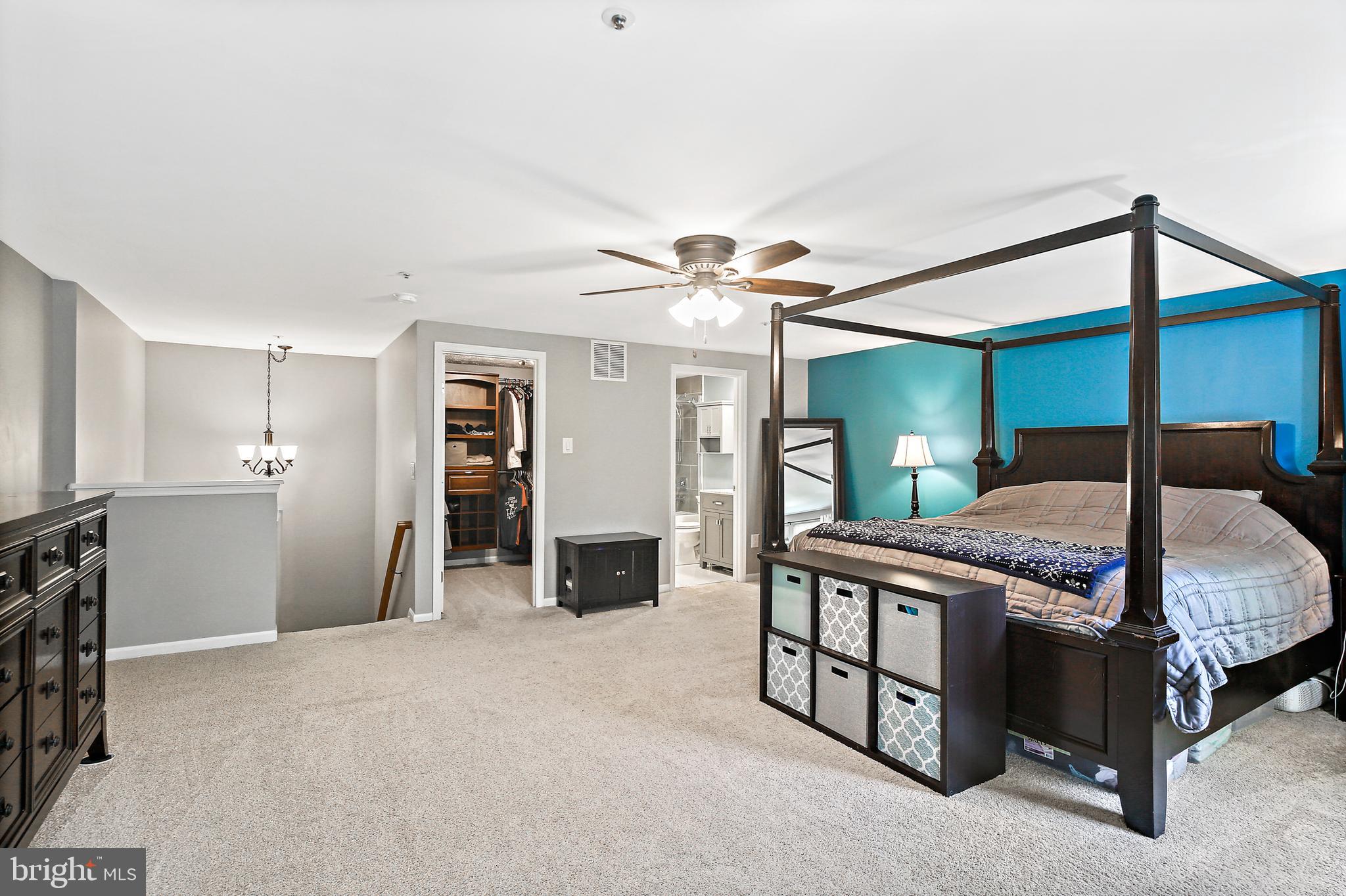 COLUMBIA TOWN CENTER - Residential