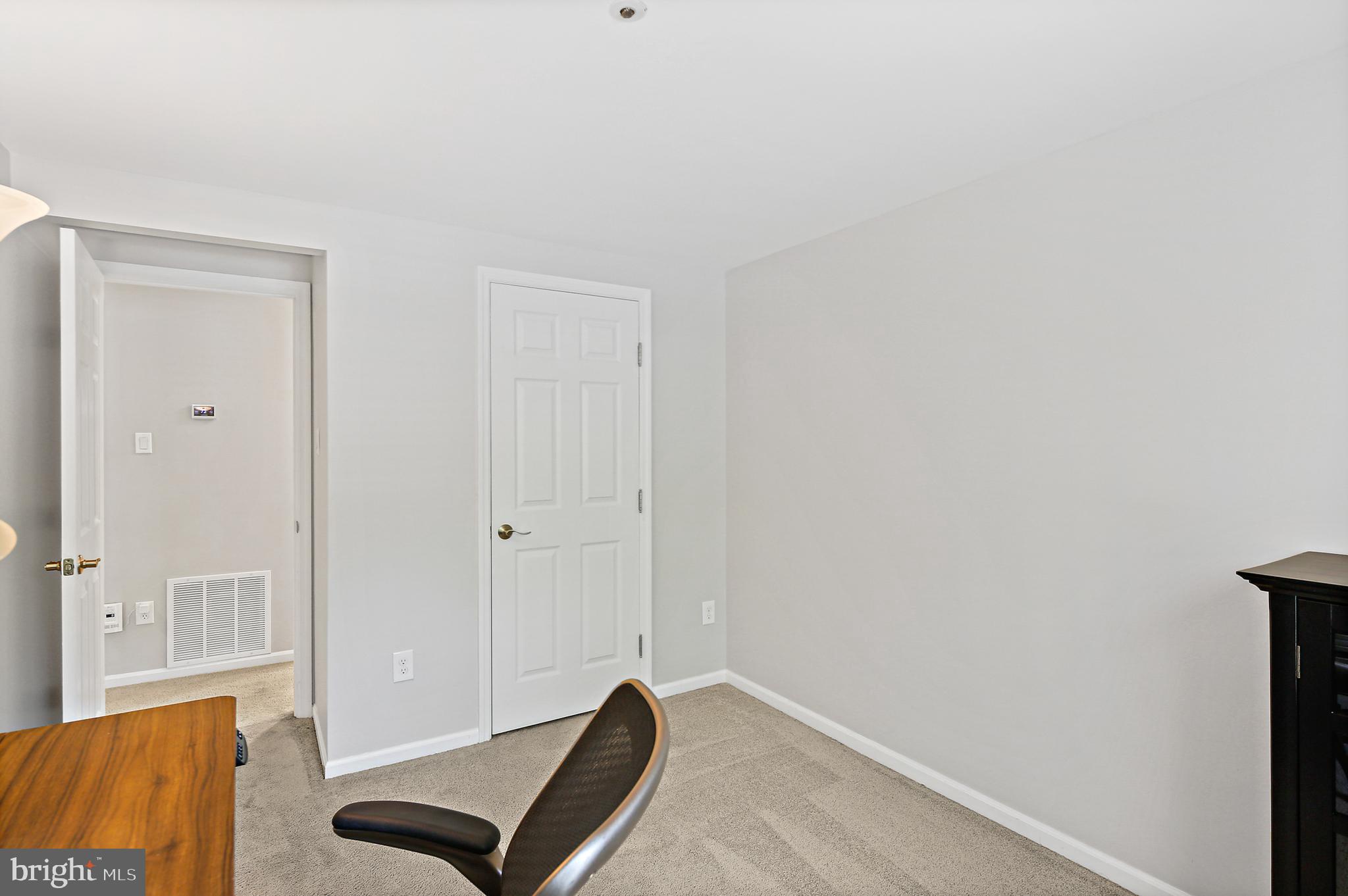 COLUMBIA TOWN CENTER - Residential