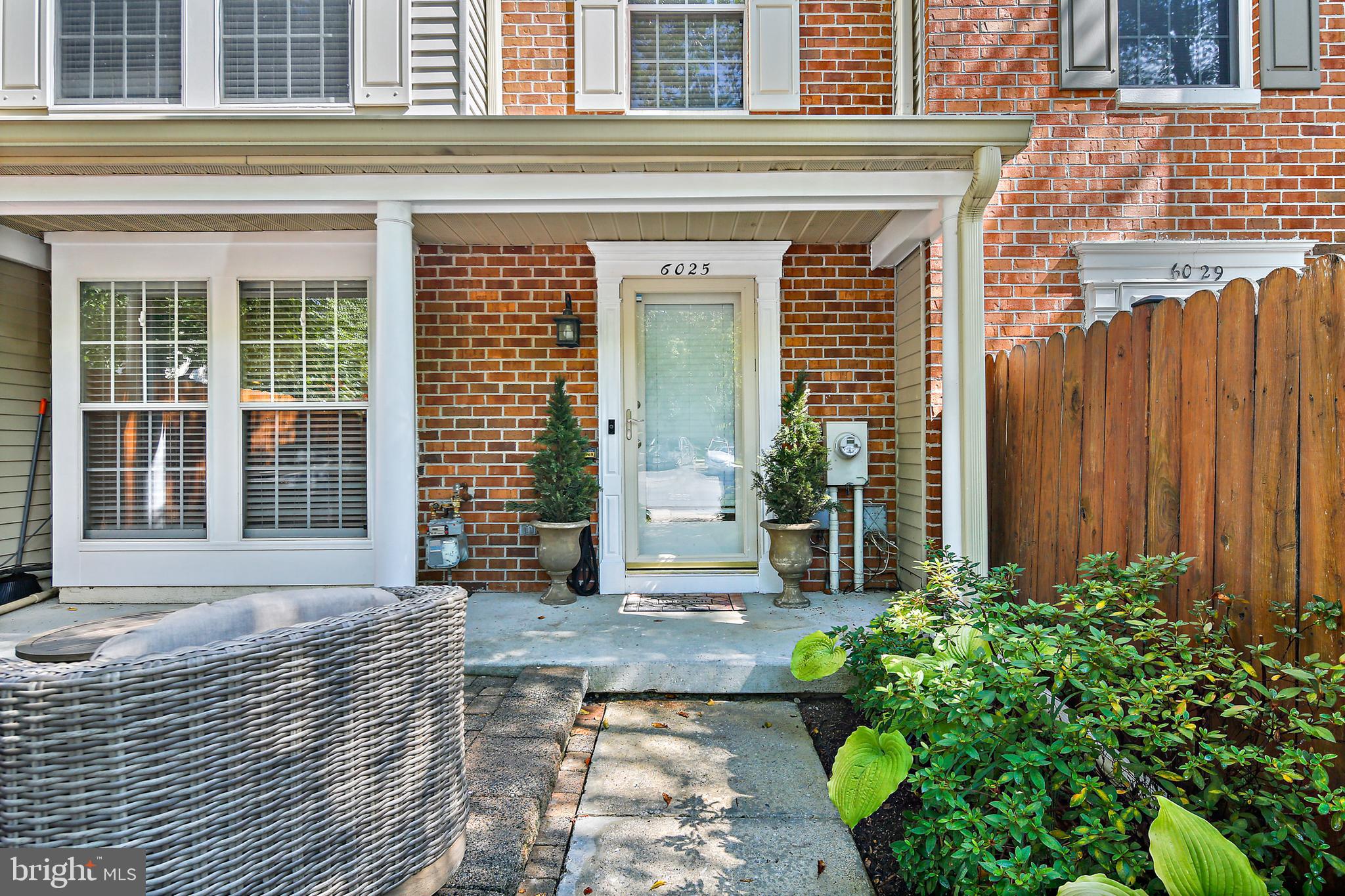 COLUMBIA TOWN CENTER - Residential