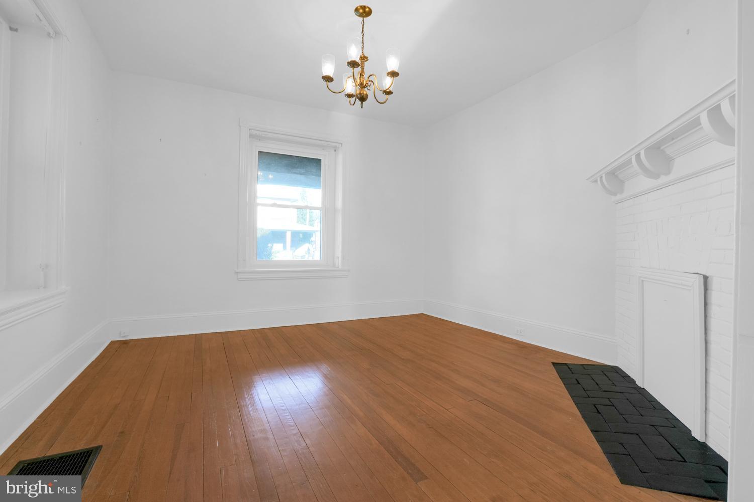 ARDMORE - Residential