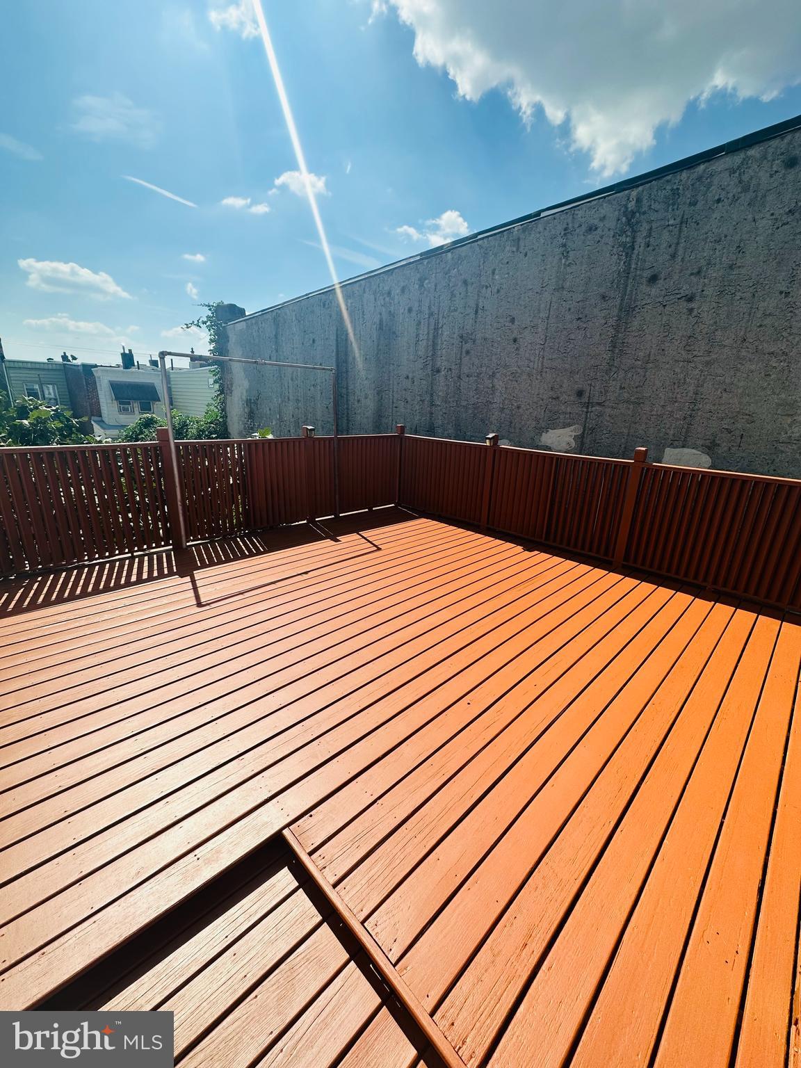 PORT RICHMOND - Residential Lease