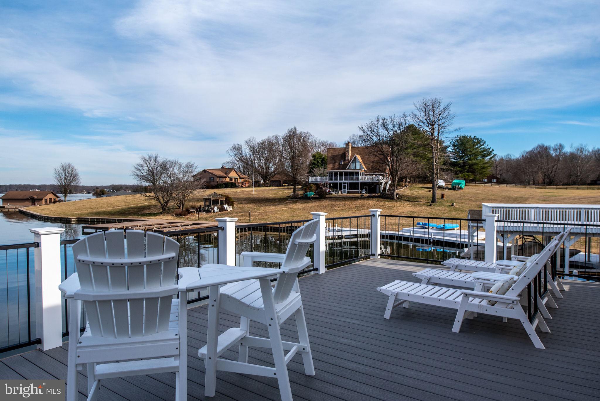 TARA WOODS - Residential