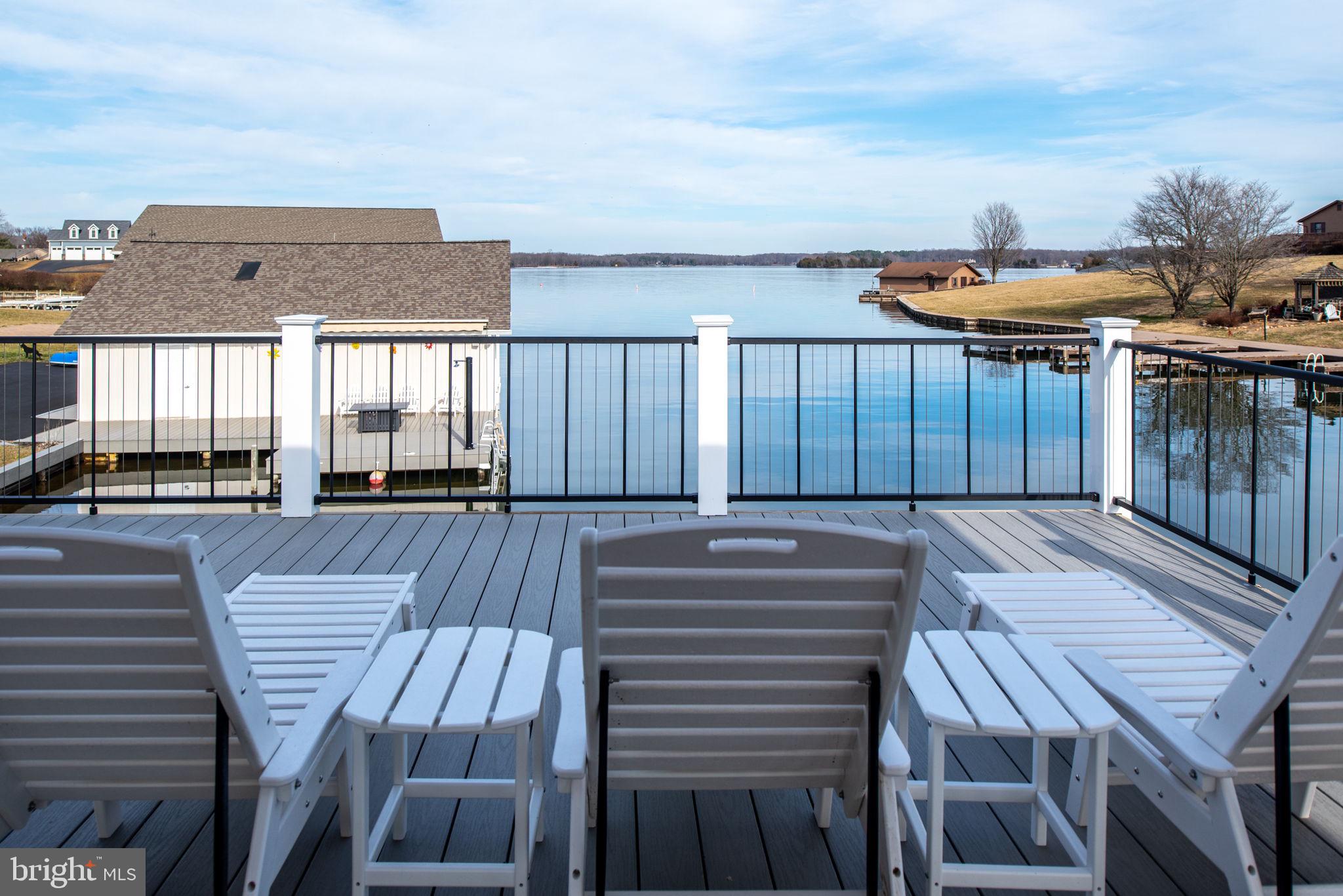 TARA WOODS - Residential