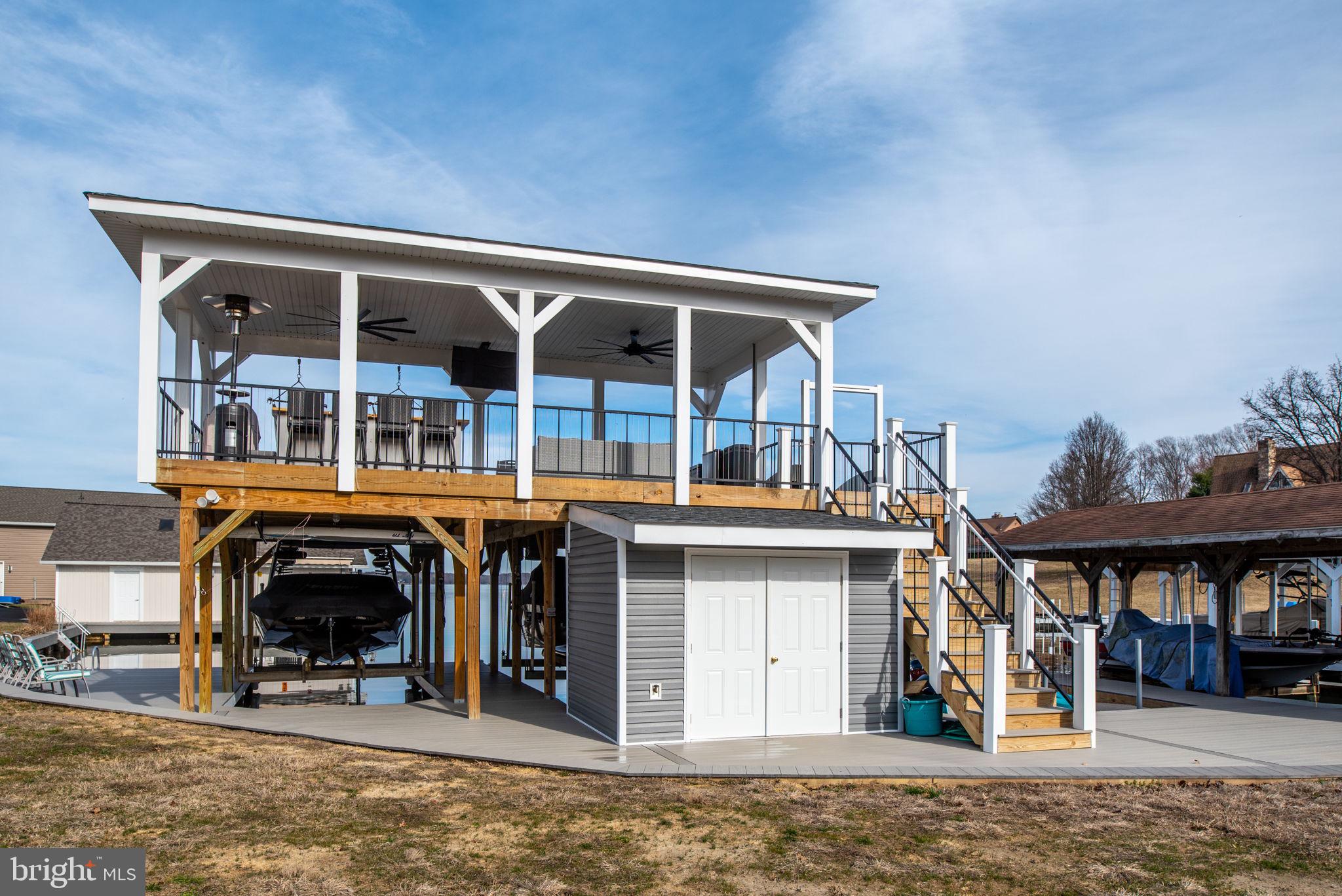 TARA WOODS - Residential