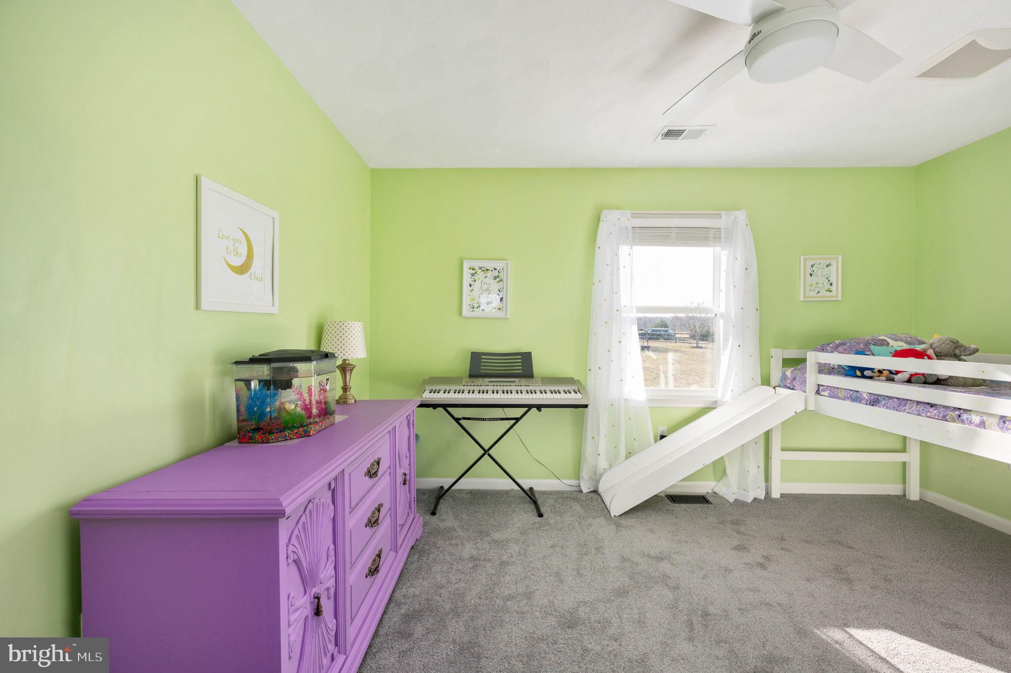 TARA WOODS - Residential