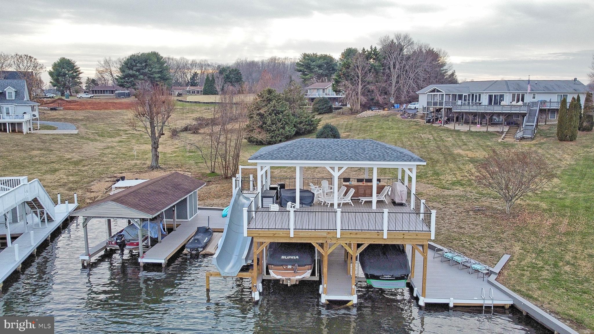 TARA WOODS - Residential