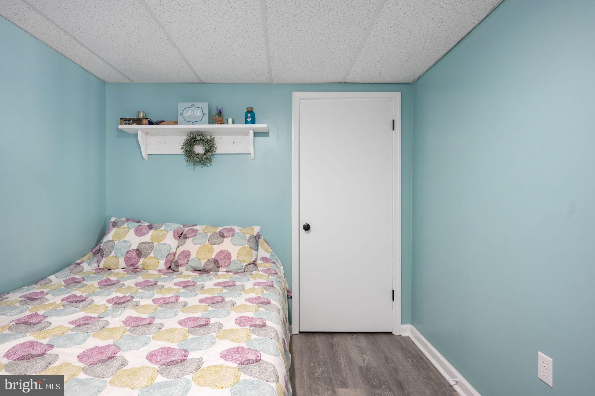 TARA WOODS - Residential