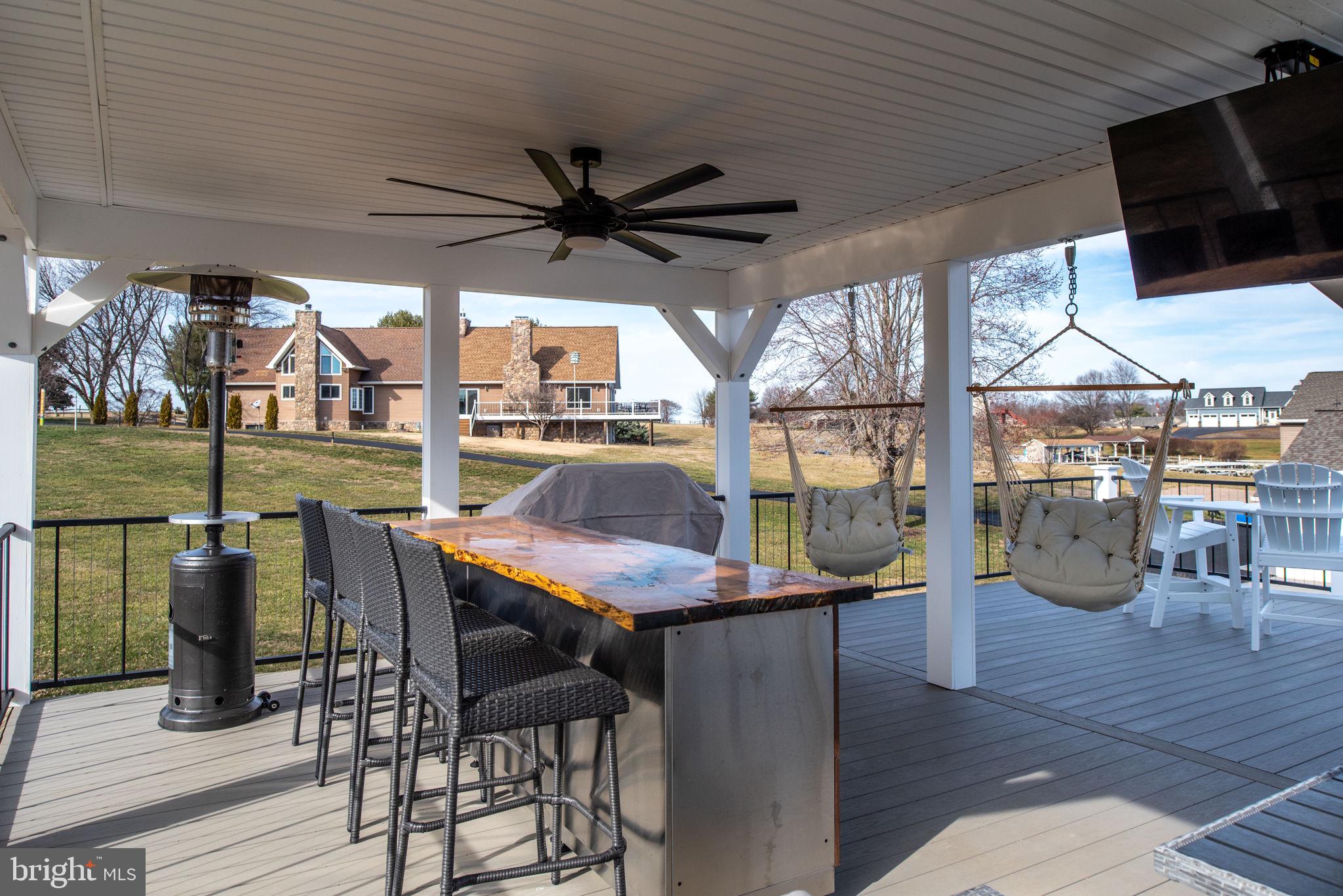 TARA WOODS - Residential