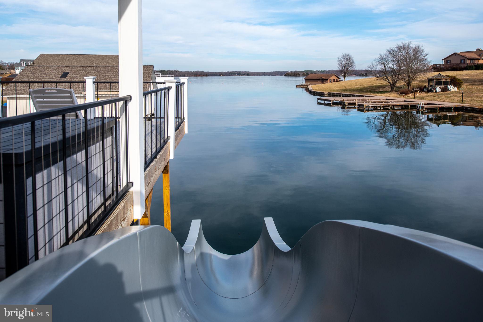 TARA WOODS - Residential