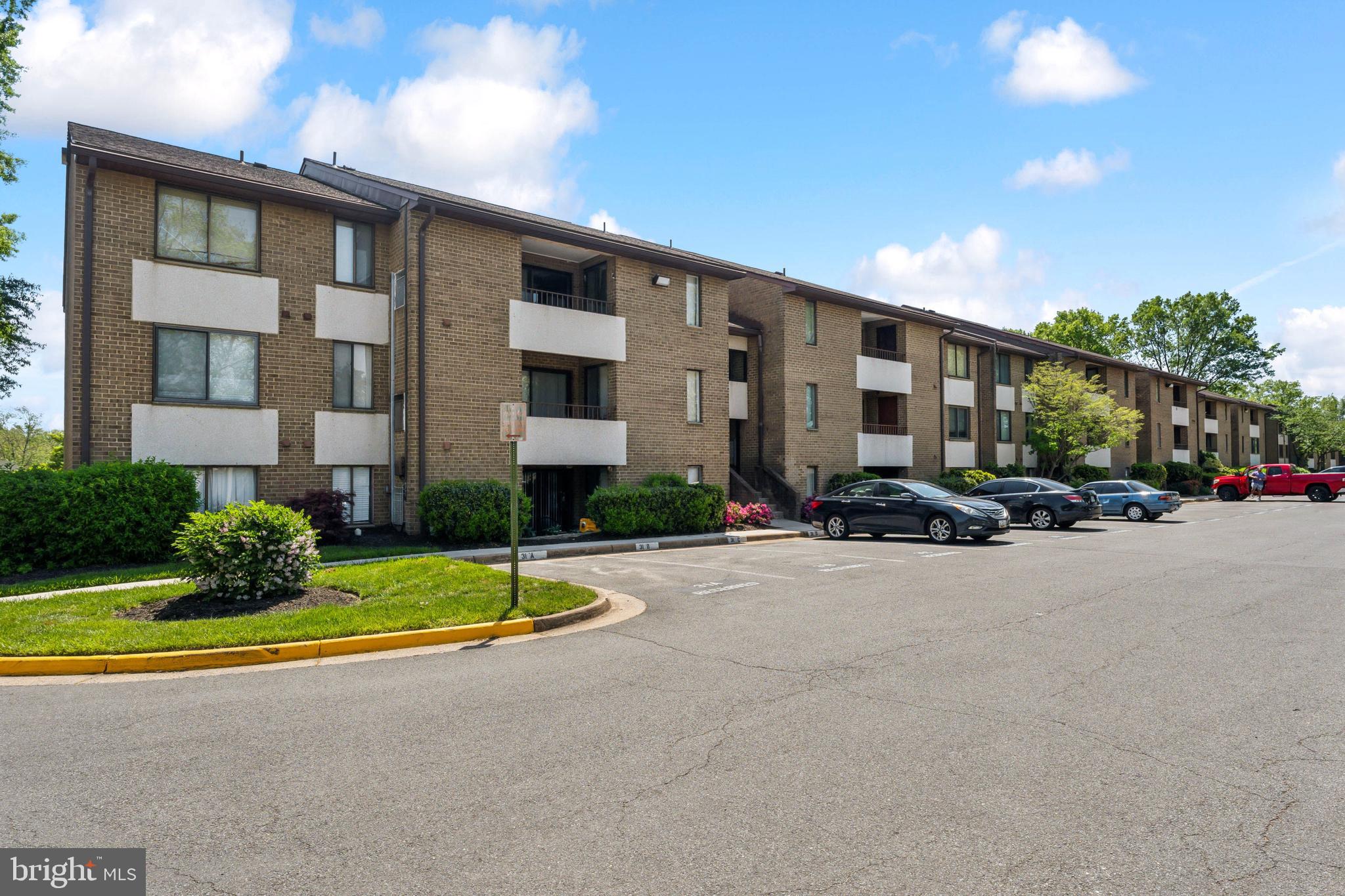 JEFFERSON MEWS - Residential