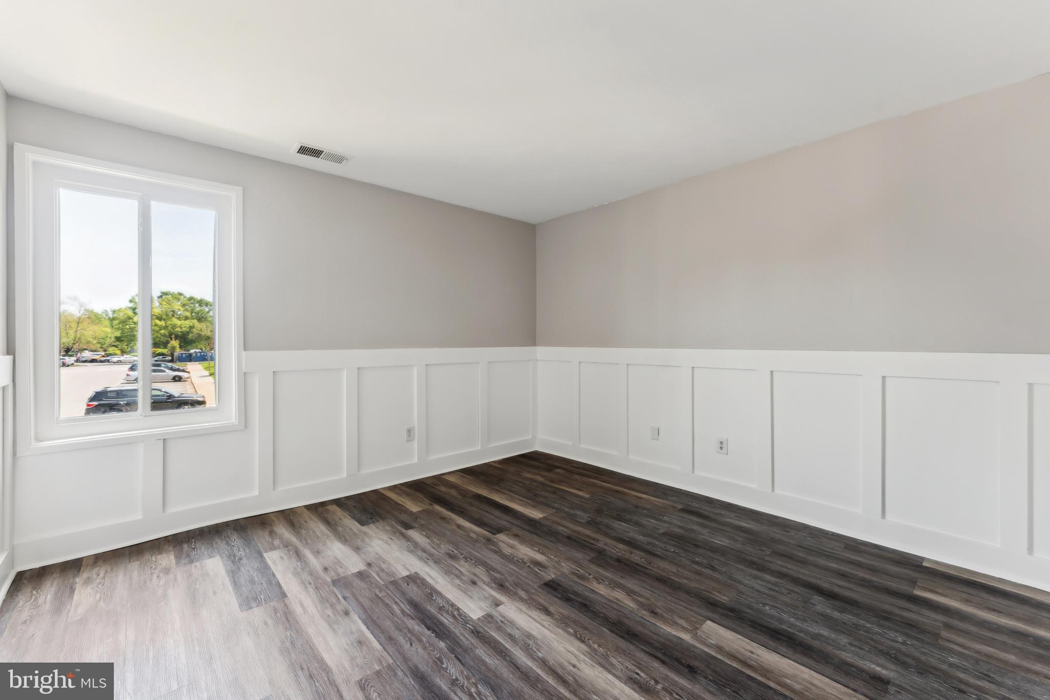 JEFFERSON MEWS - Residential