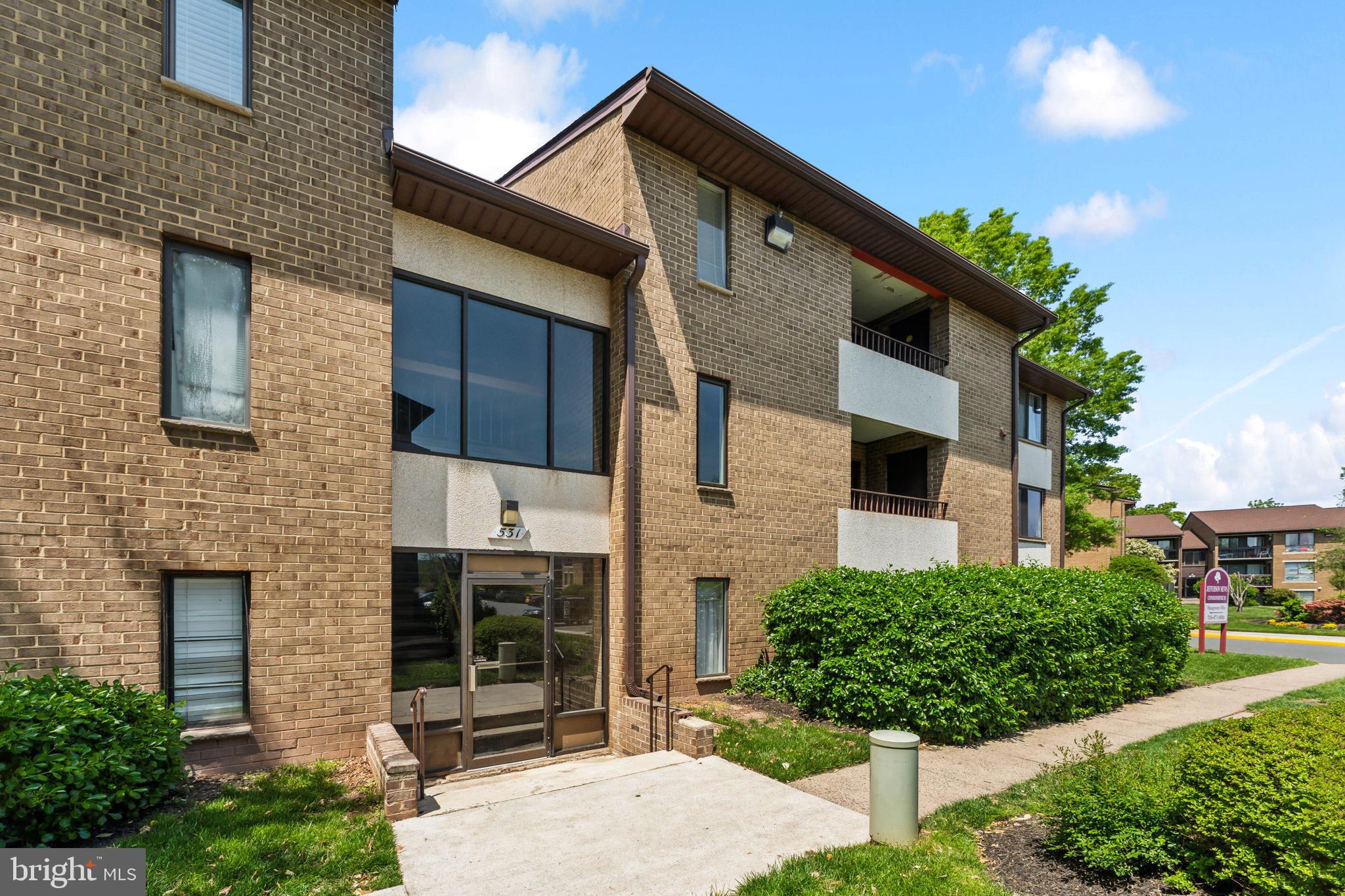 JEFFERSON MEWS - Residential