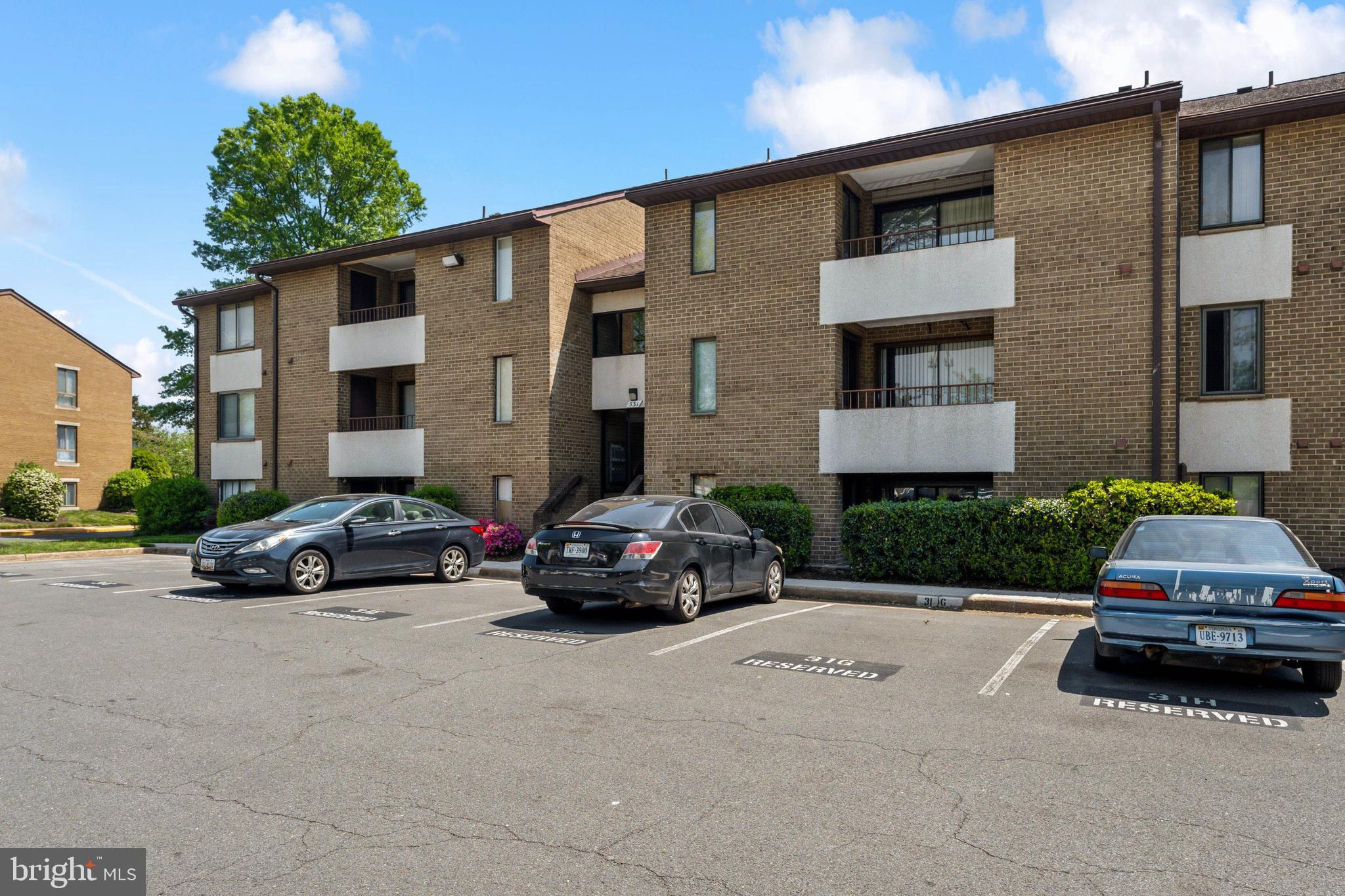 JEFFERSON MEWS - Residential