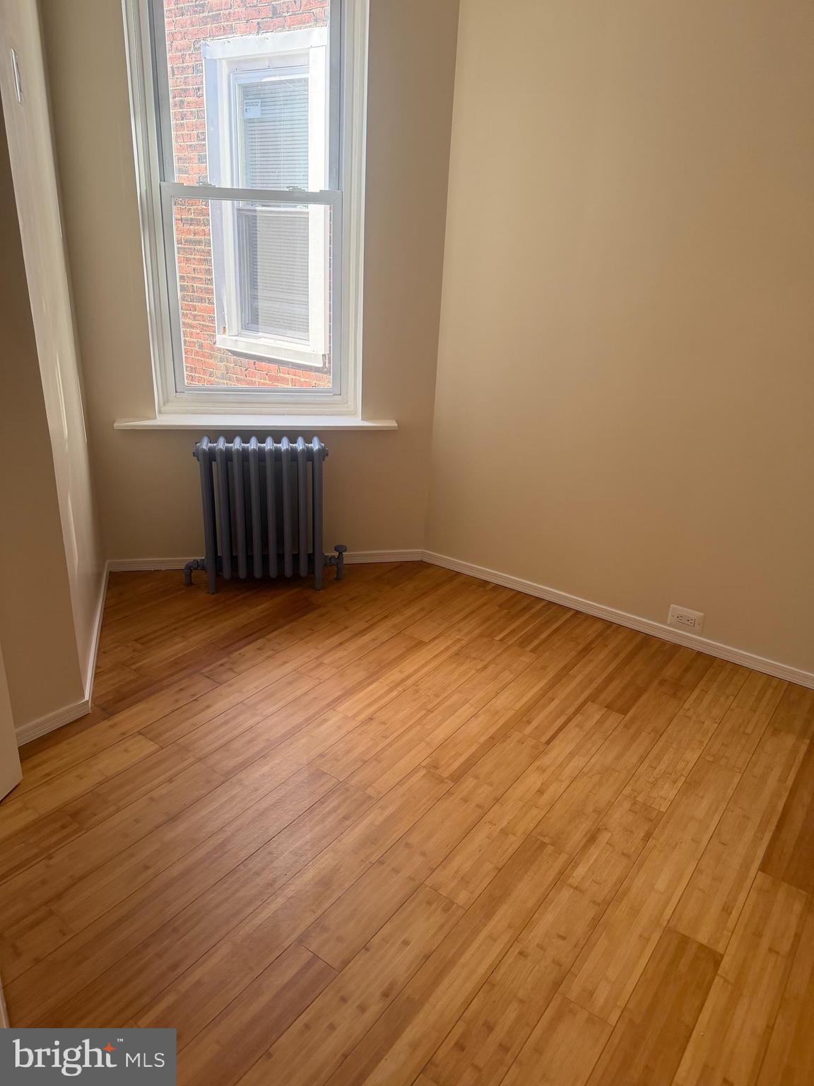 PHILADELPHIA (WEST) - Residential