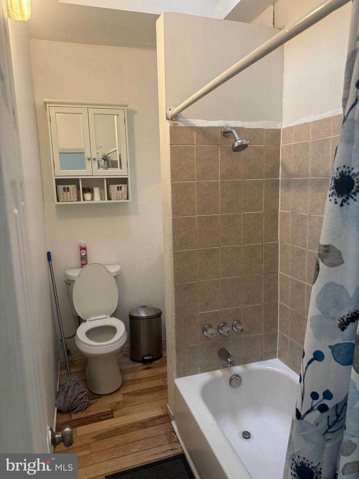 PHILADELPHIA (WEST) - Residential