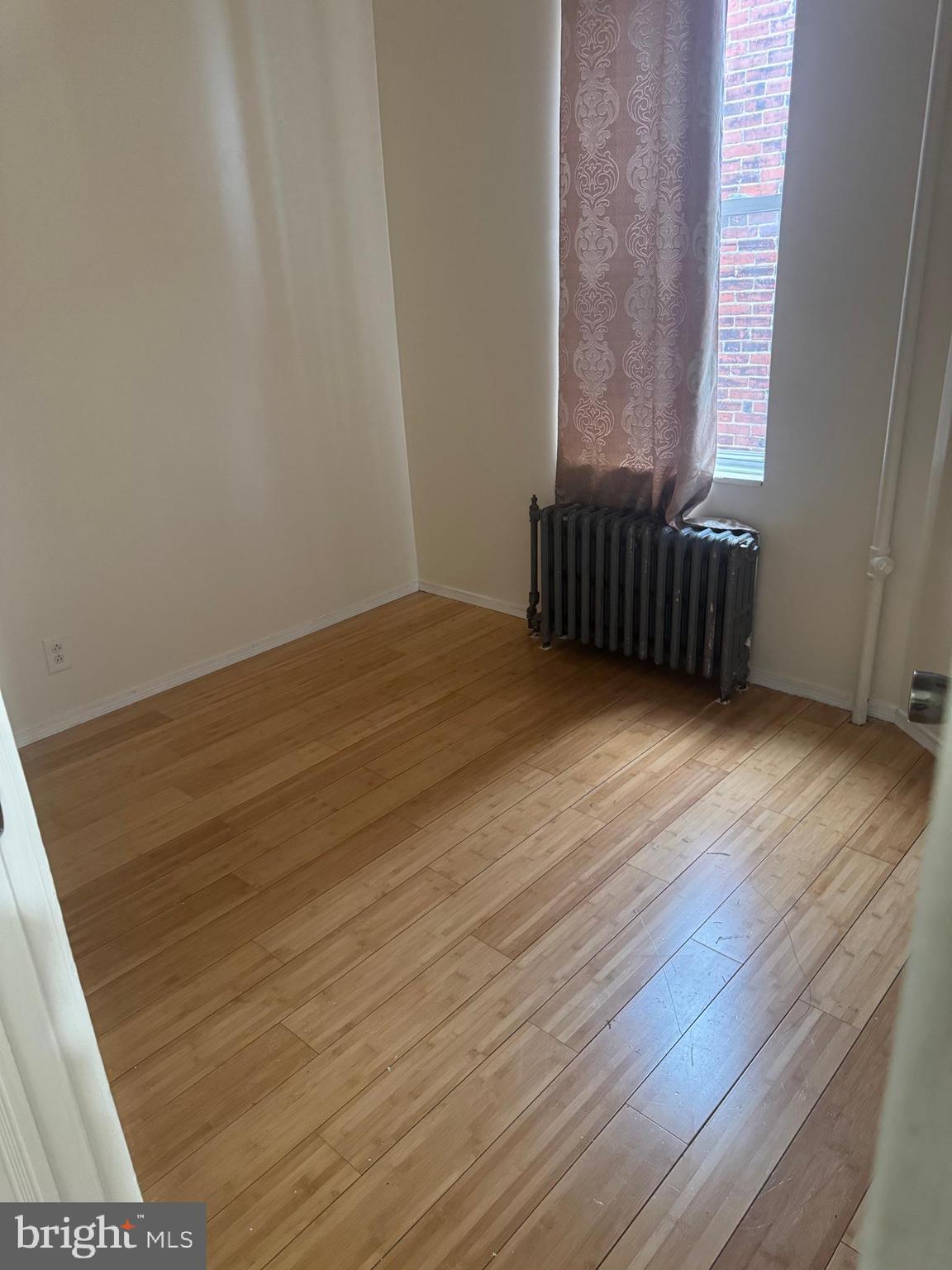 PHILADELPHIA (WEST) - Residential