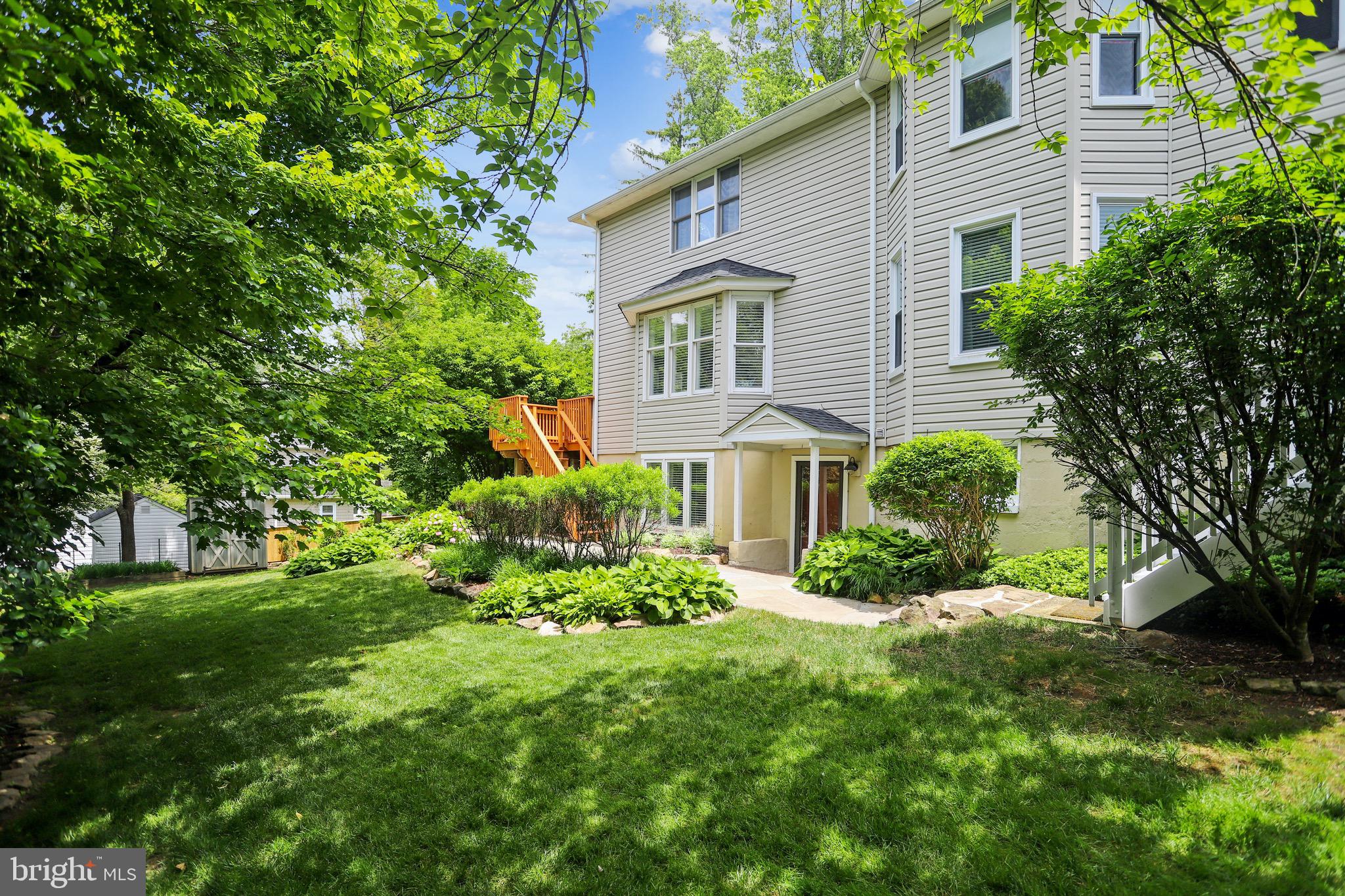 RUXTON - Residential