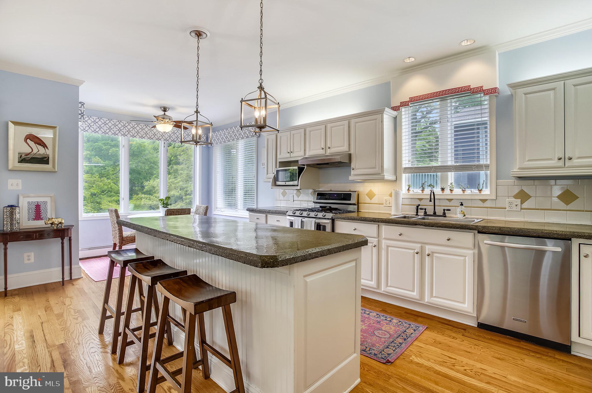 RUXTON - Residential