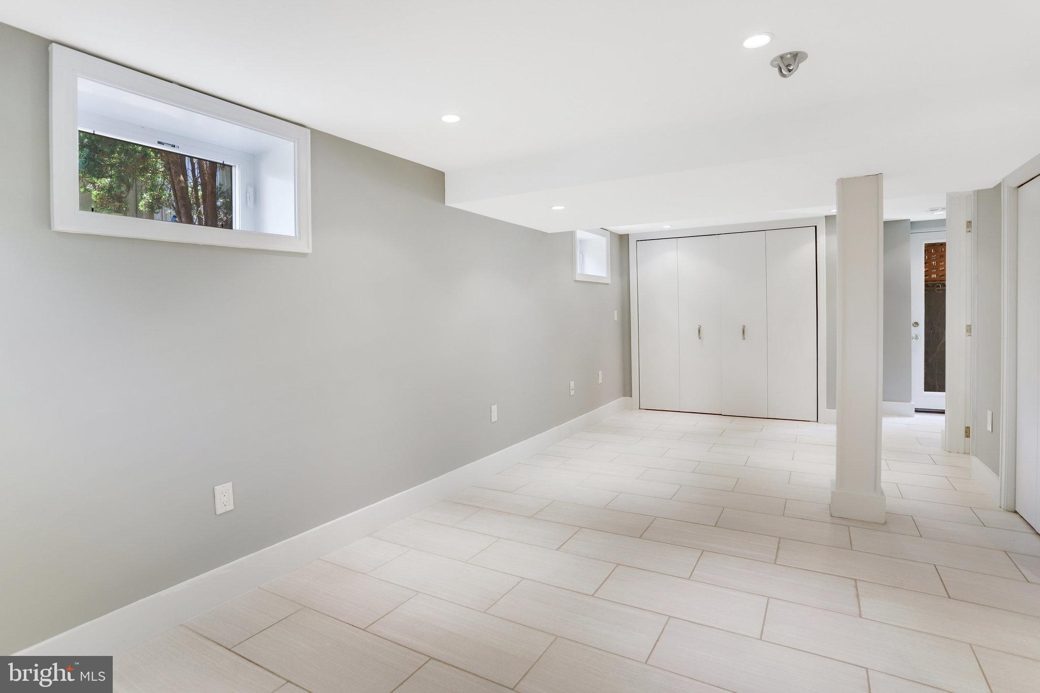 DEL RAY - Residential