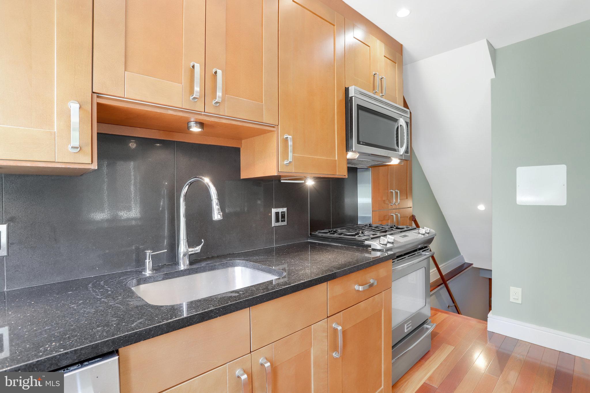 DEL RAY - Residential