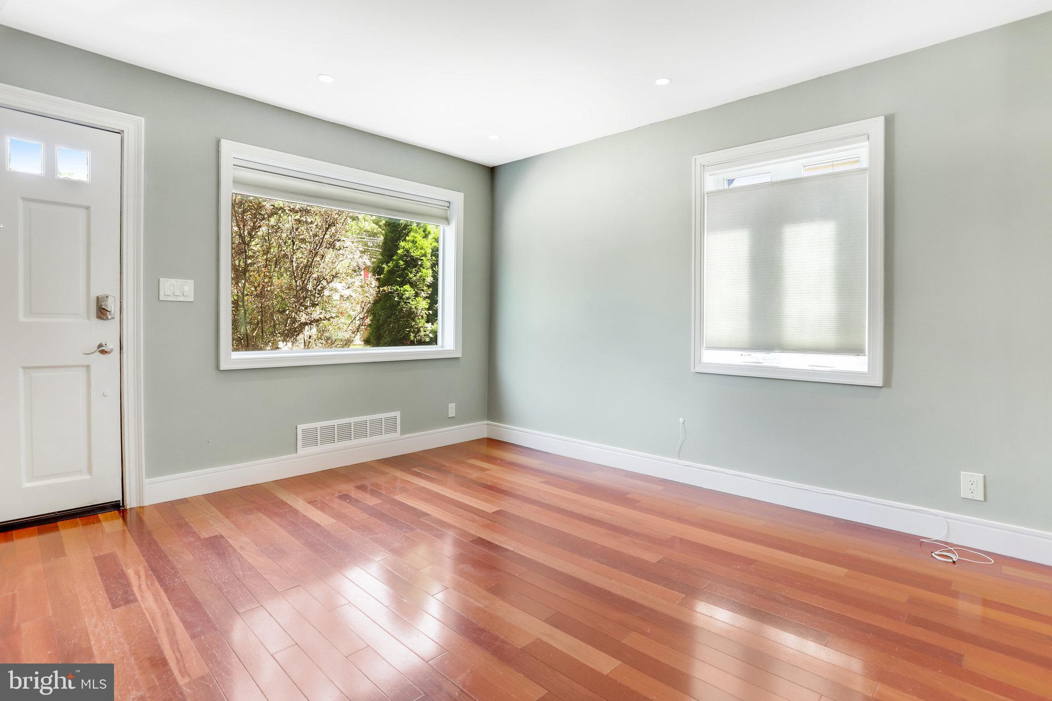 DEL RAY - Residential