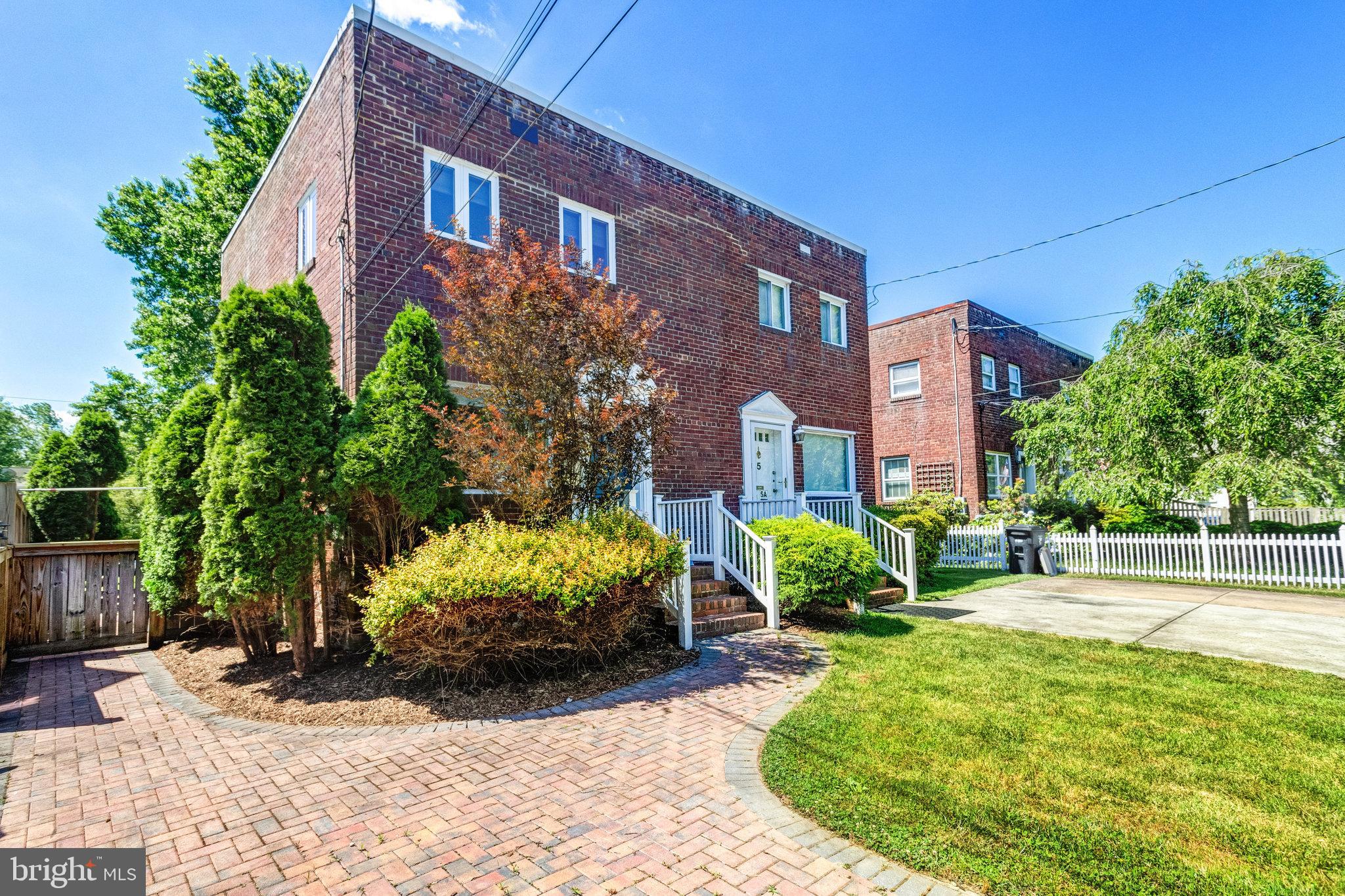 5 CUSTIS AVENUE A E