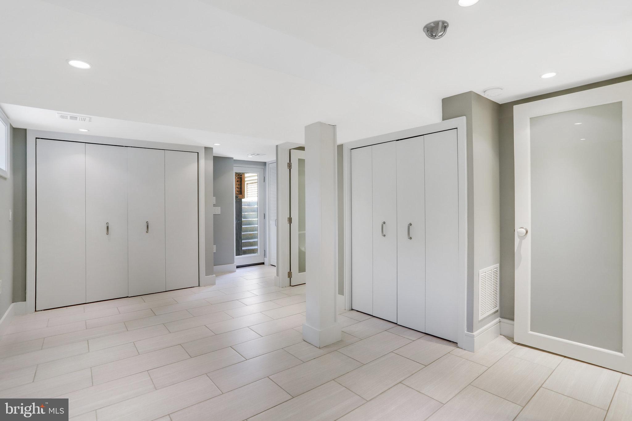 DEL RAY - Residential